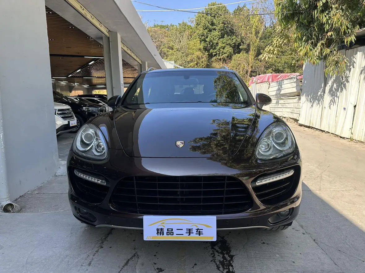 Porsche Cayenne  из Китая