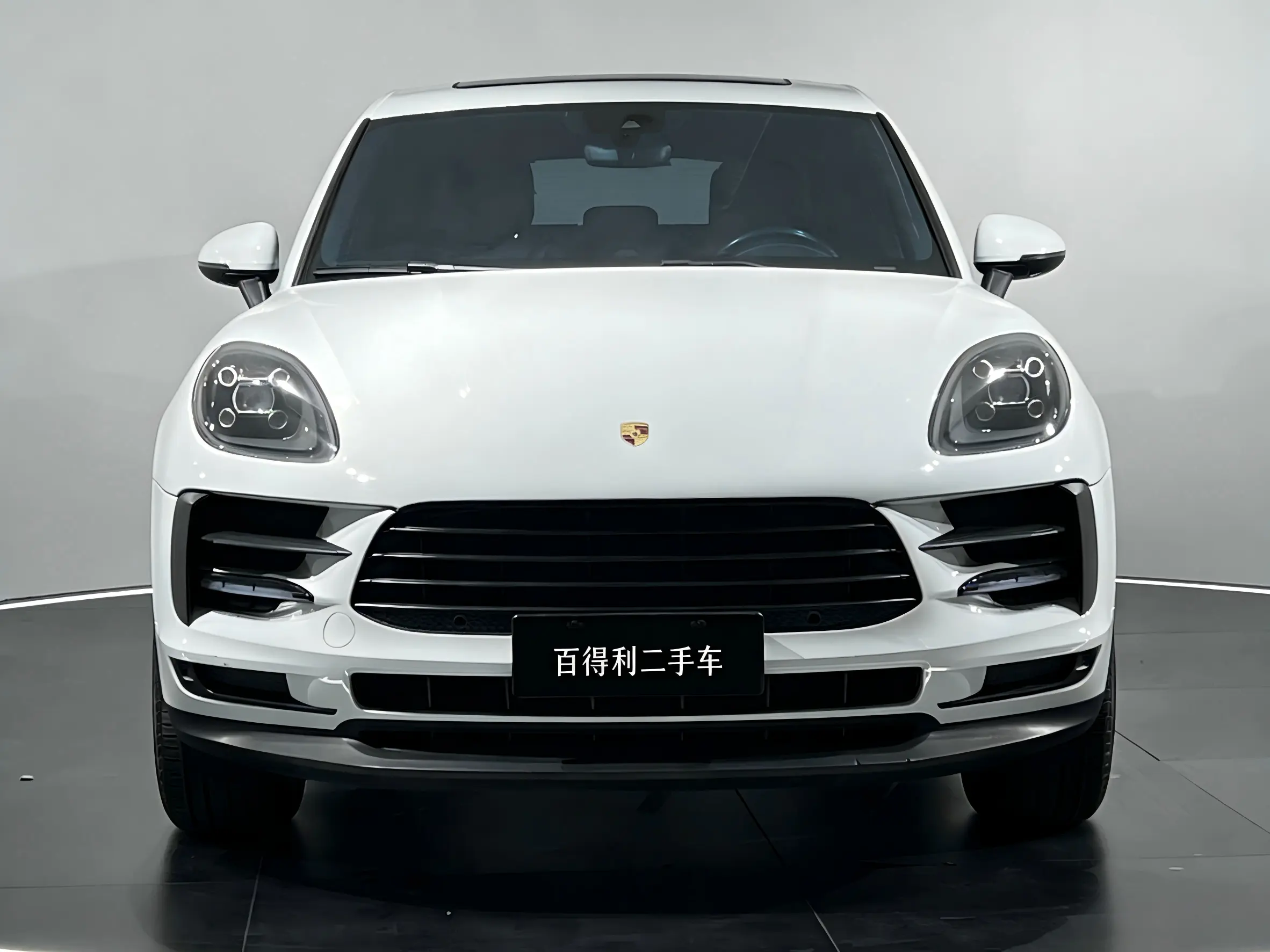 Porsche Macan  из Китая