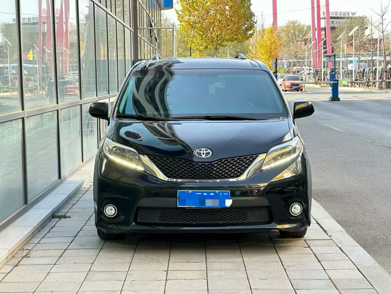 Toyota Sienna