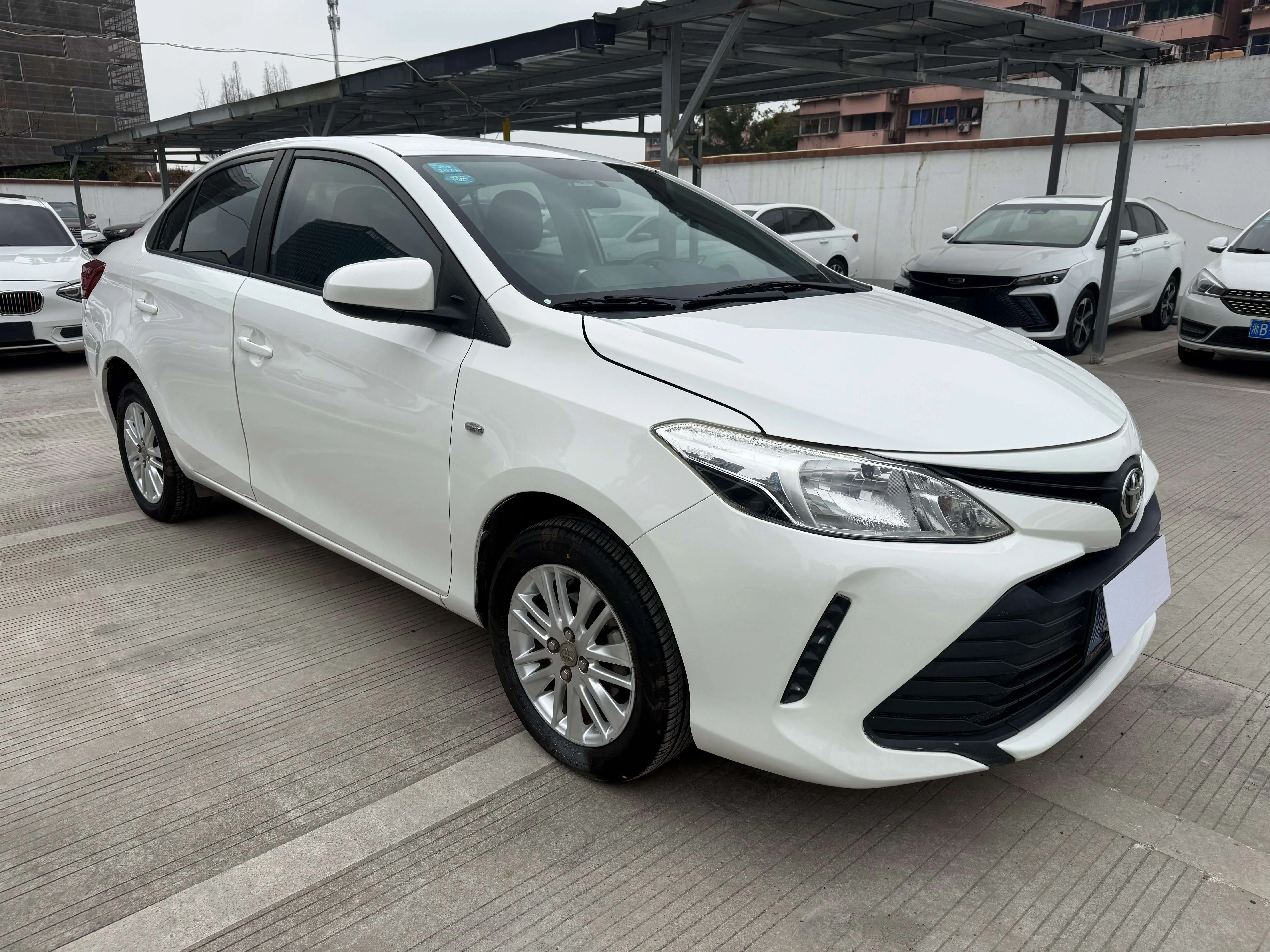Toyota Vios  из Китая