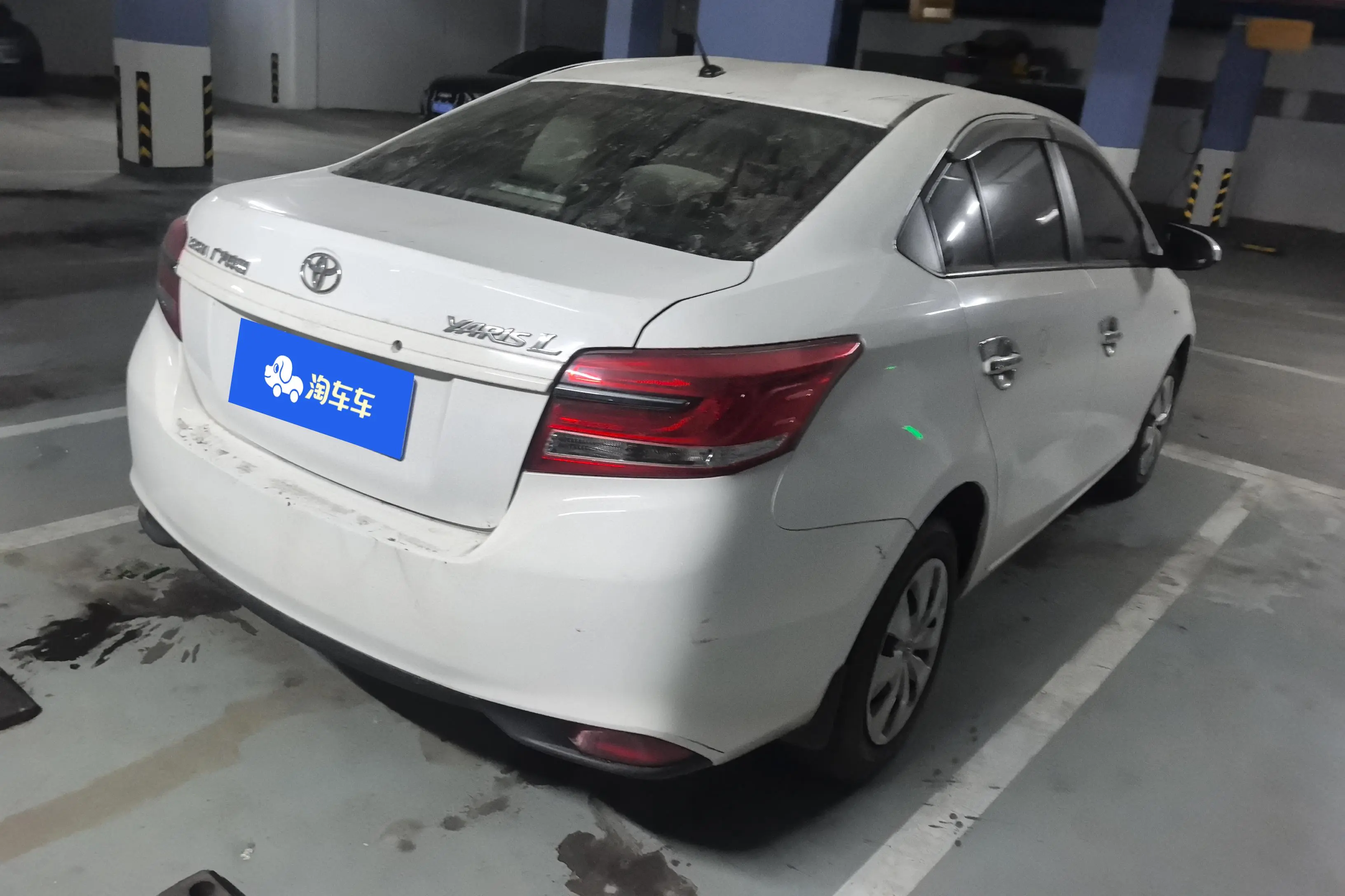 Toyota YARiS L Enjoy  из Китая