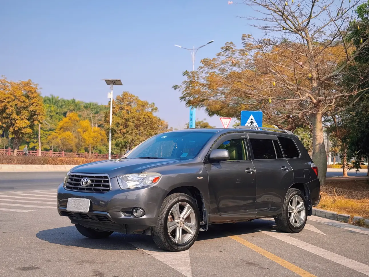 Toyota Highlander  из Китая