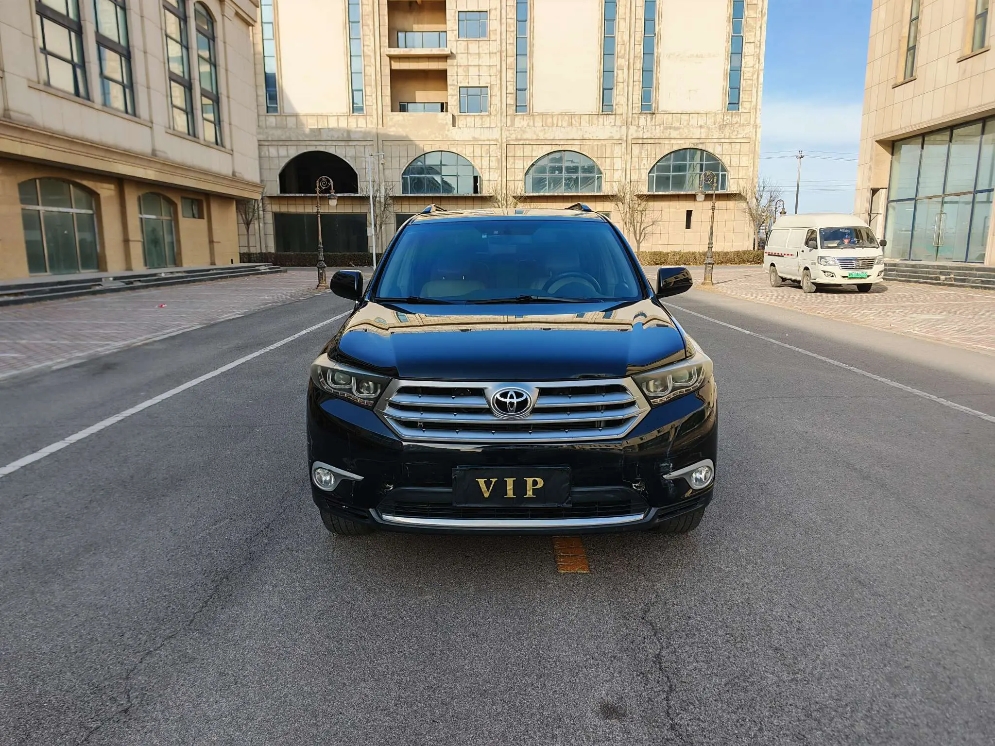 Toyota Highlander  из Китая