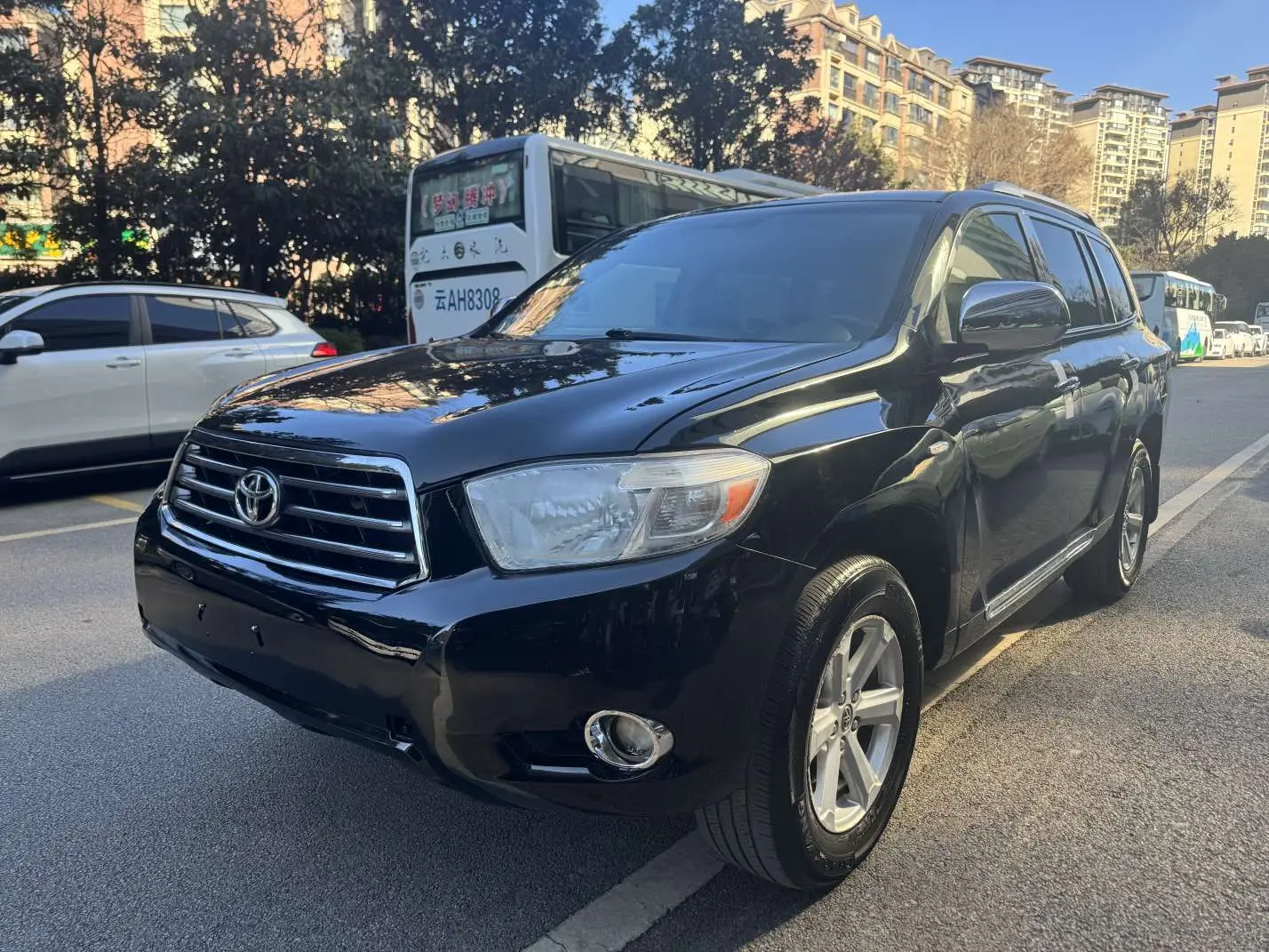 Toyota Highlander  из Китая