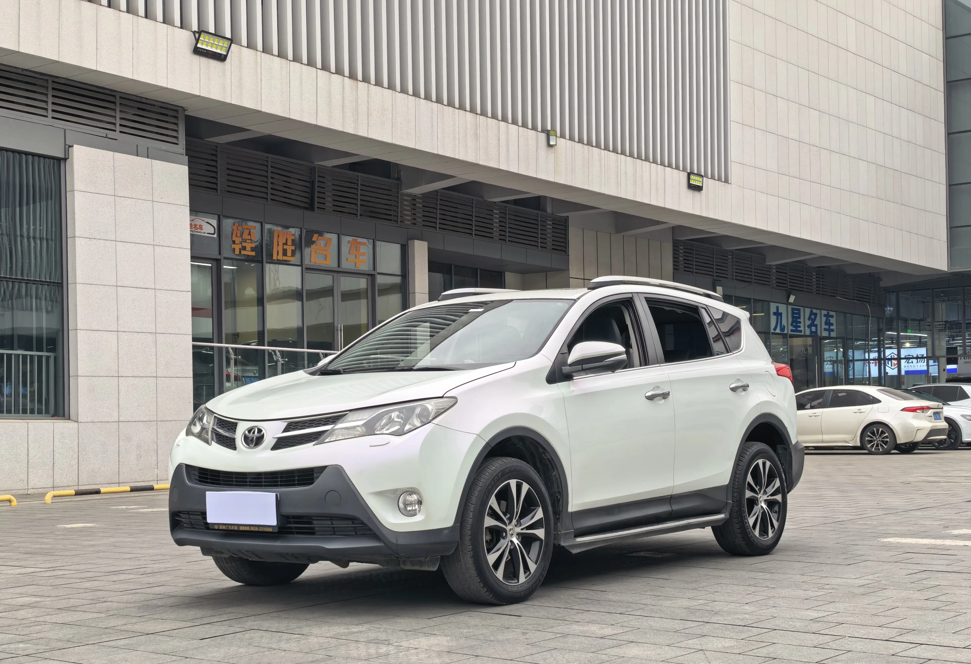 Toyota RAV4  из Китая