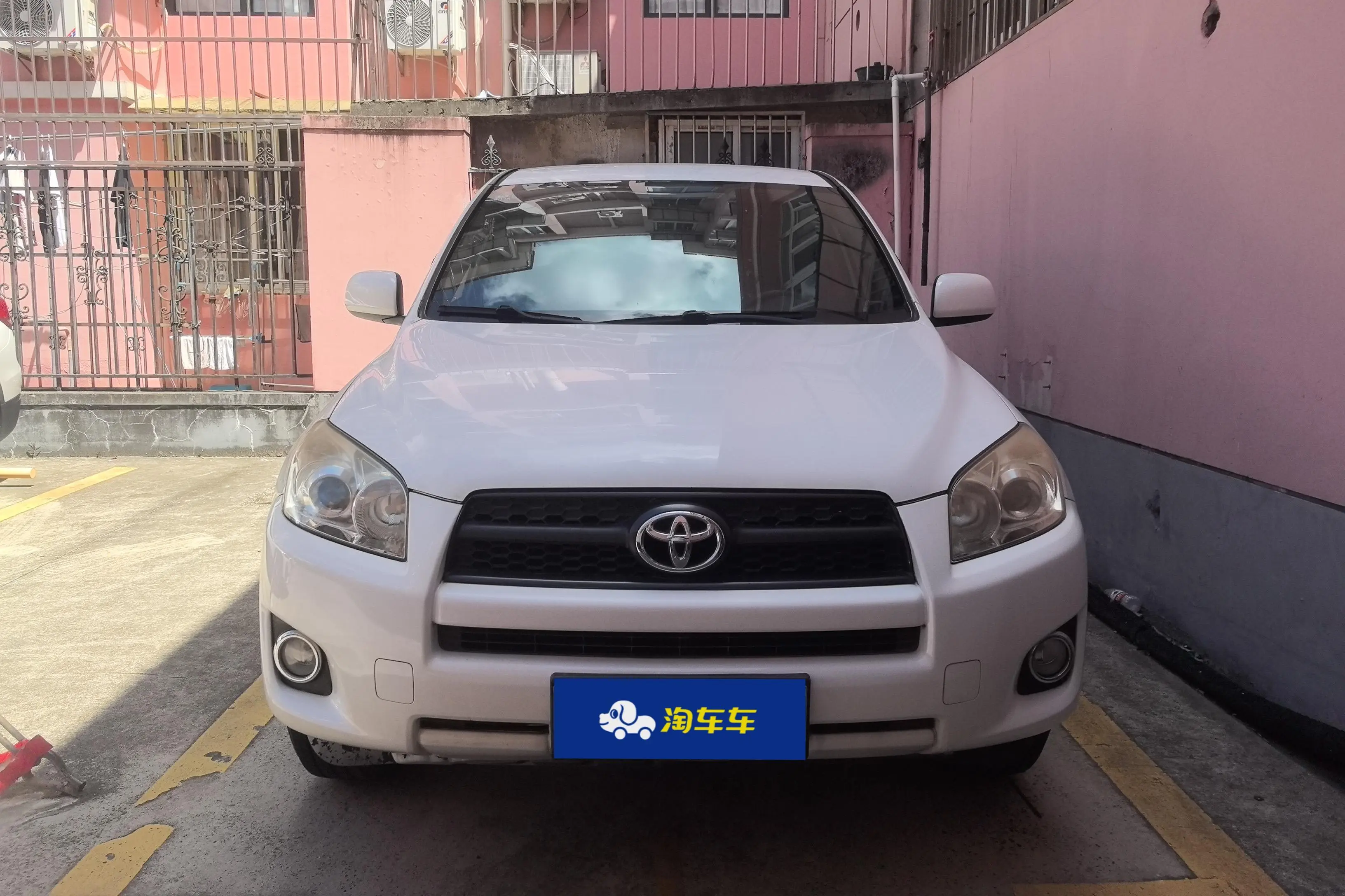 Toyota RAV4  из Китая