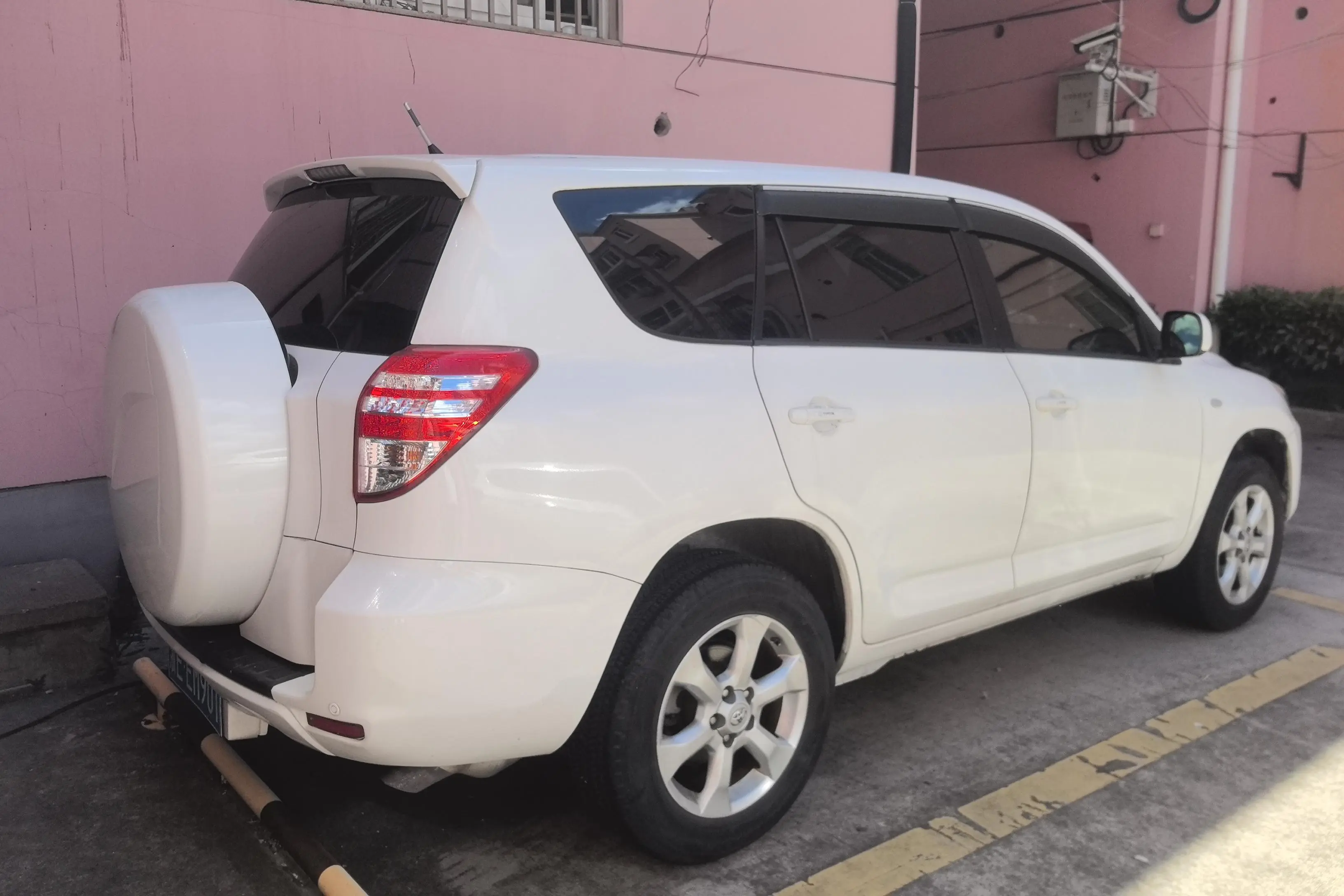 Toyota RAV4  из Китая