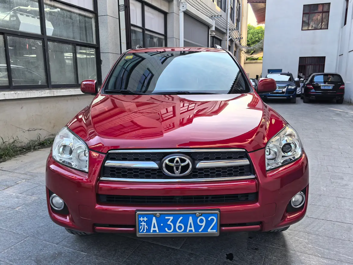 Toyota RAV4  из Китая