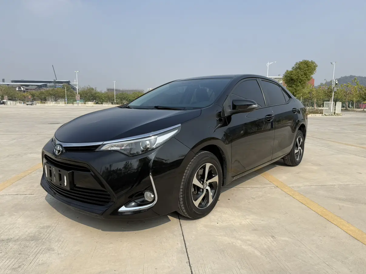 Toyota Levin (Lei Ling)  из Китая