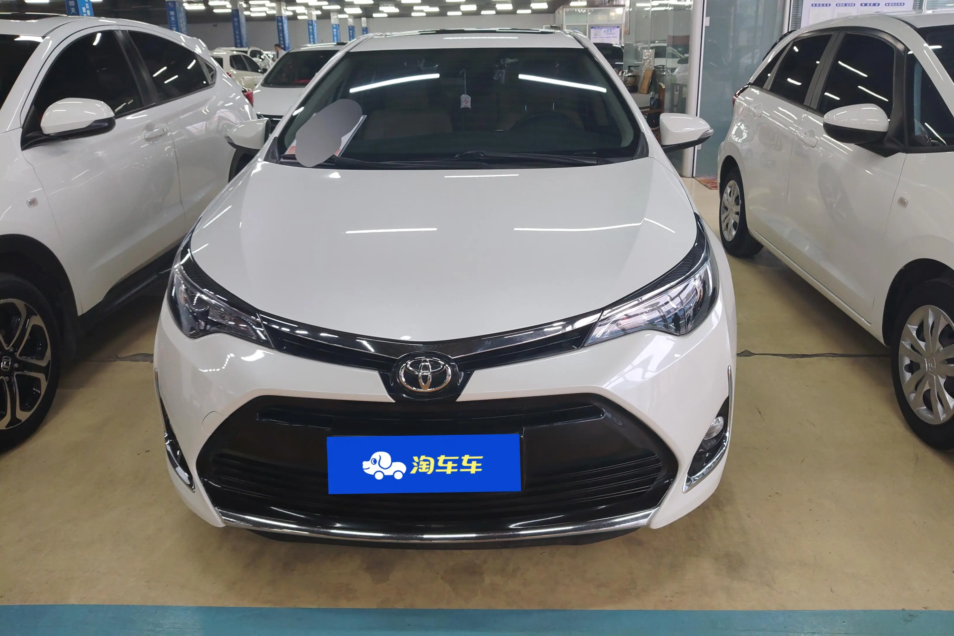 Toyota Levin (Lei Ling)  из Китая