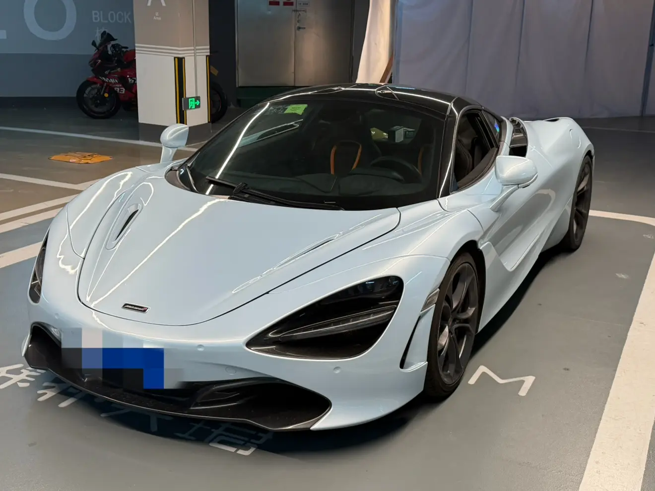 McLaren 720S  из Китая