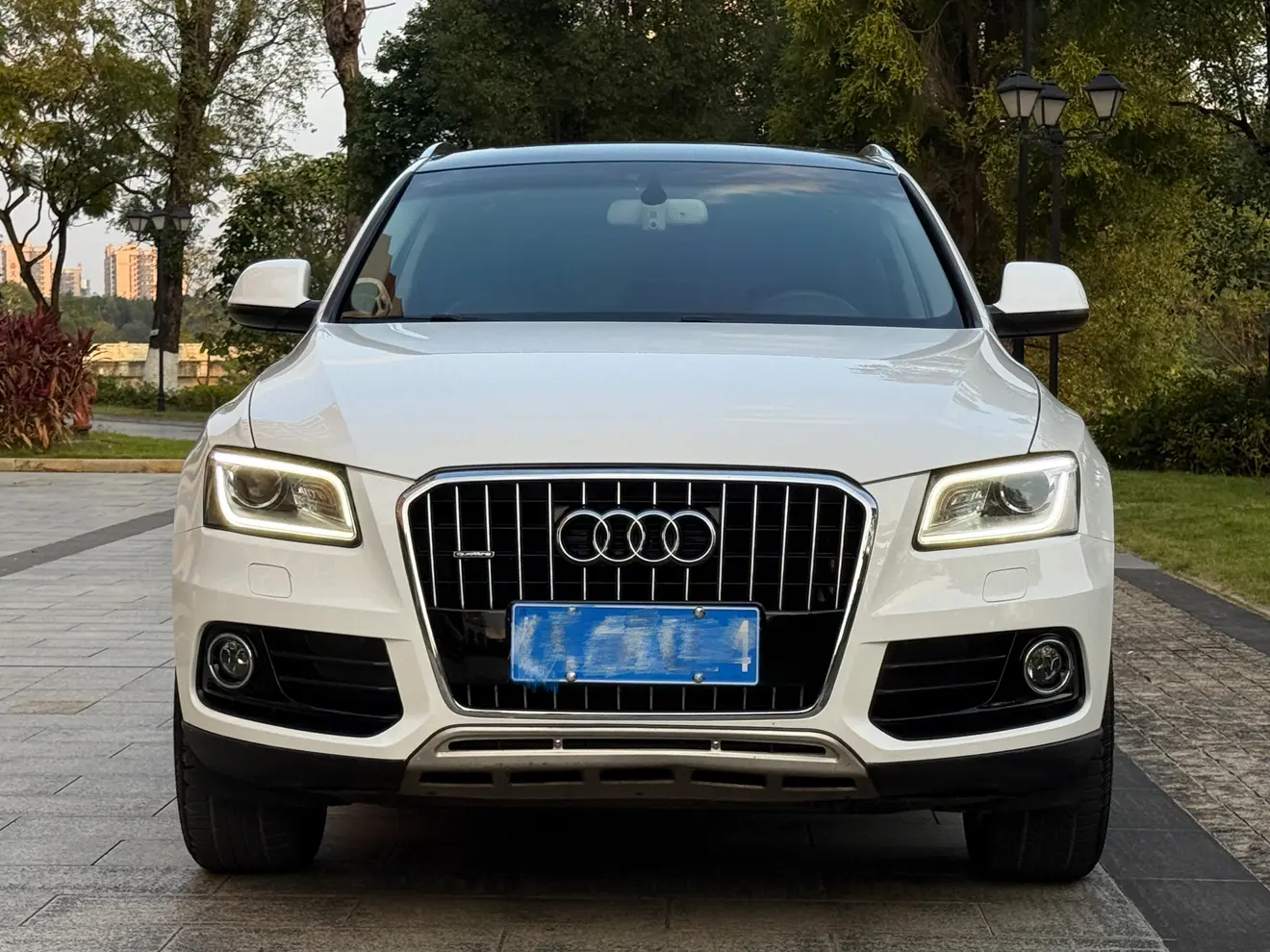 Audi Q5  из Китая