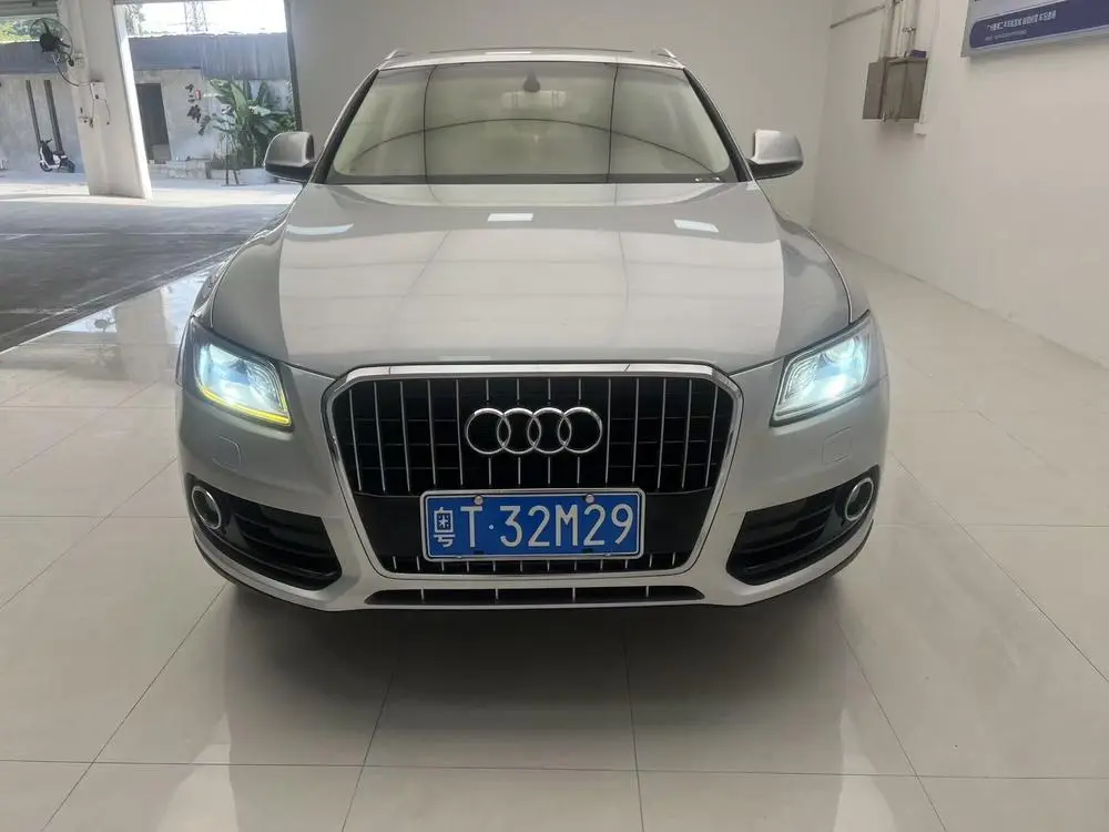 Audi Q5  из Китая