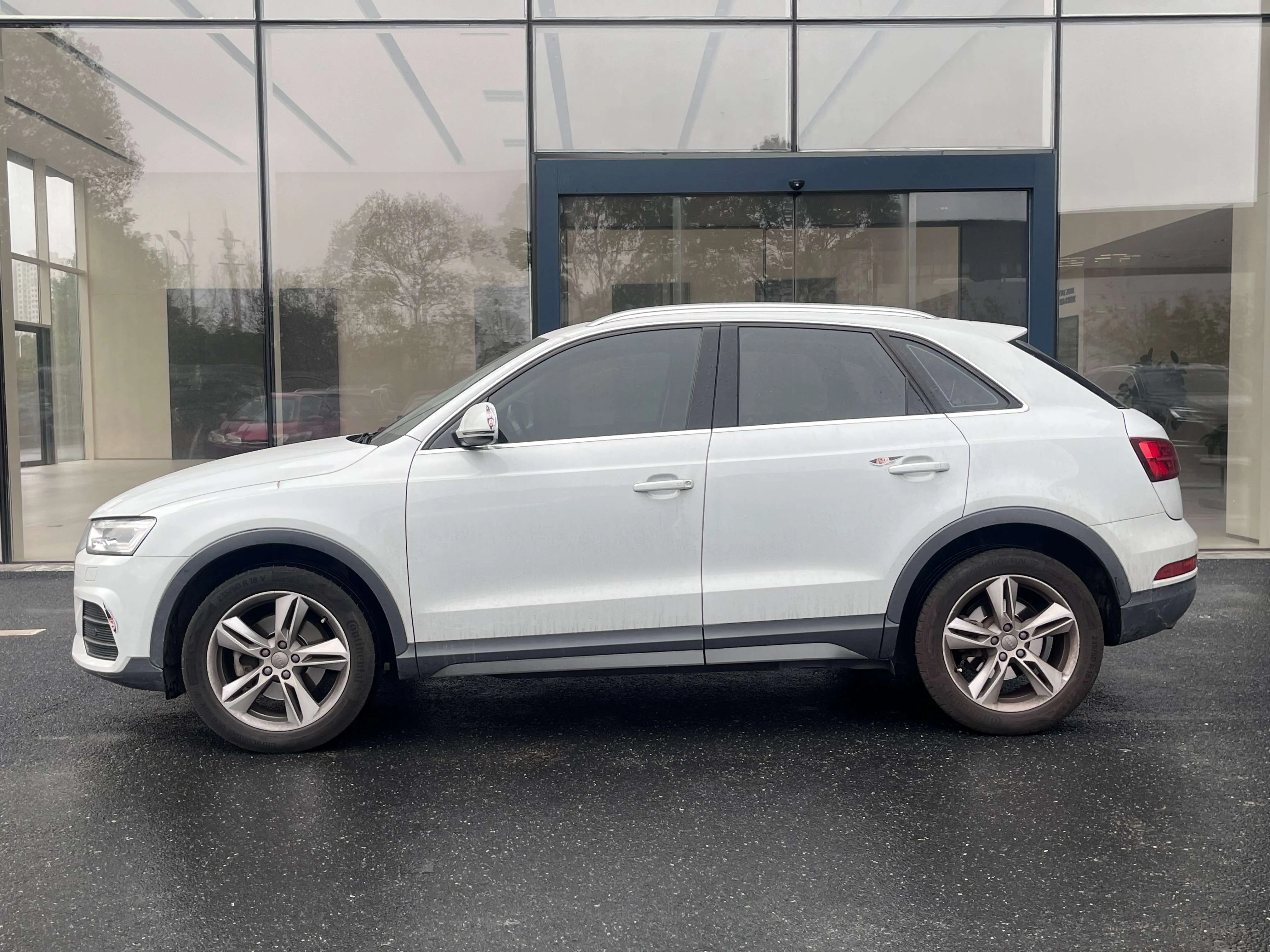 Audi Q3  из Китая