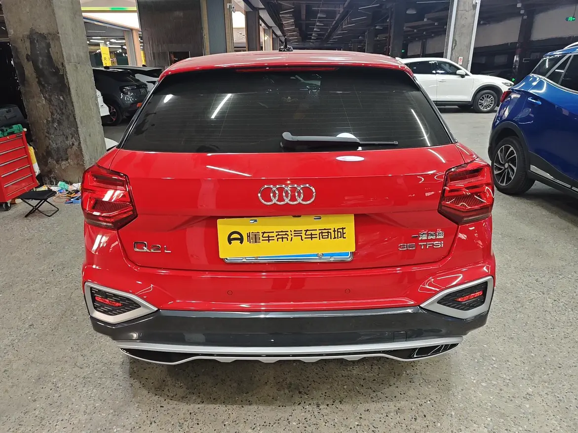 Audi Q2L  из Китая