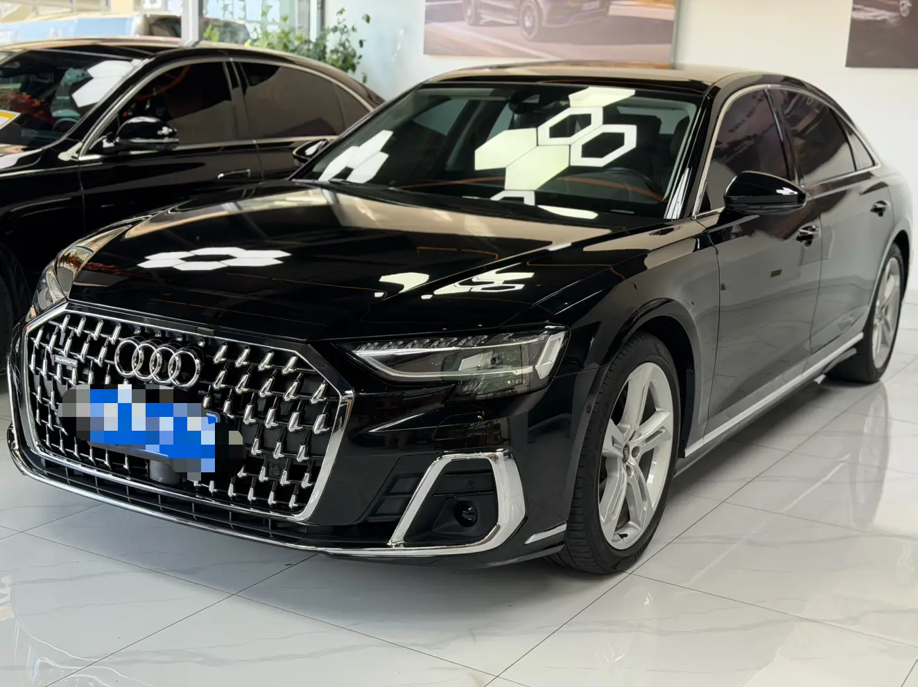 Audi A8