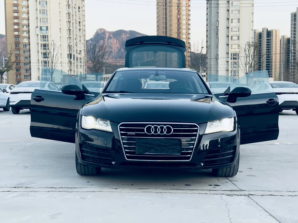 Audi A7  из Китая
