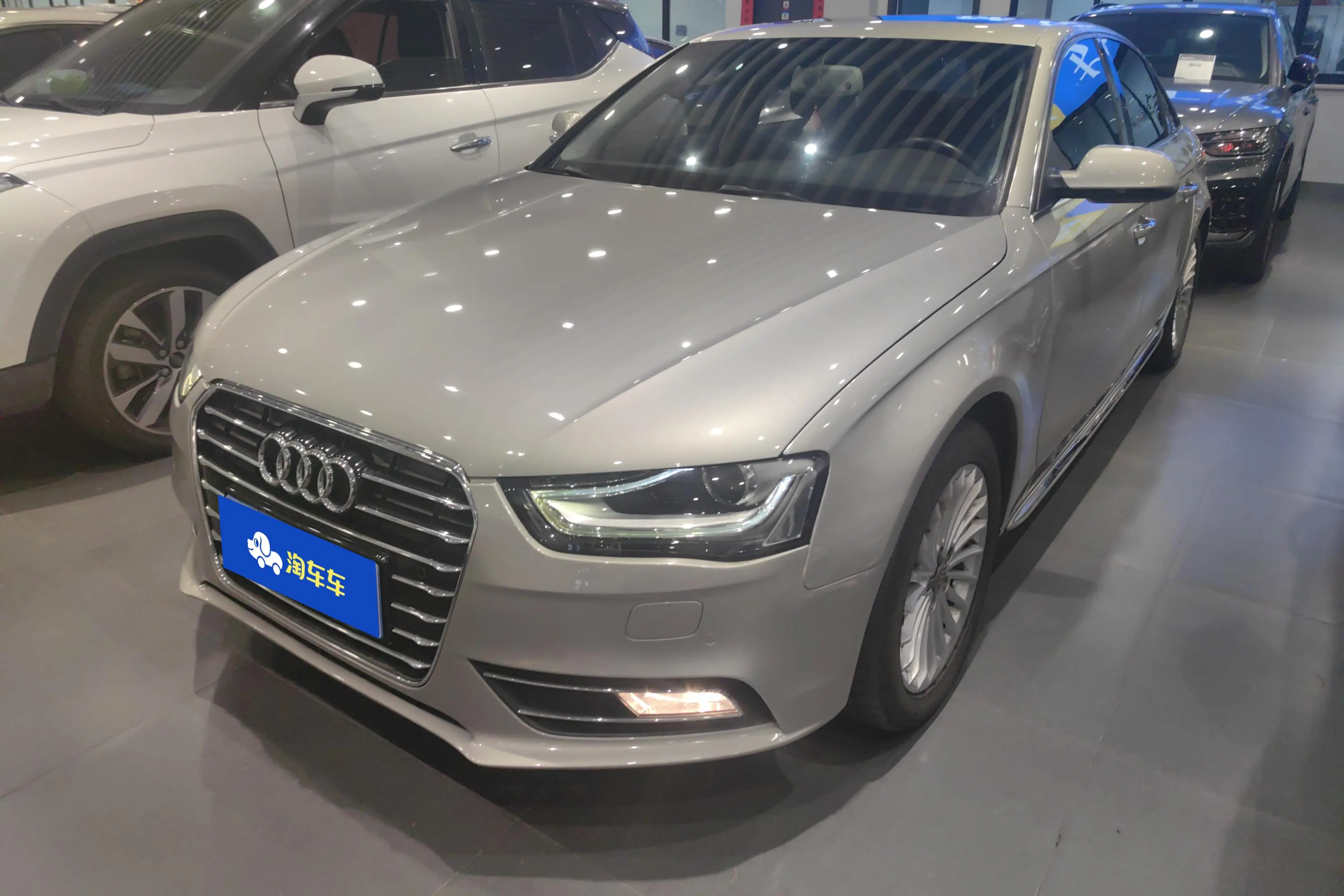 Audi A4L  из Китая