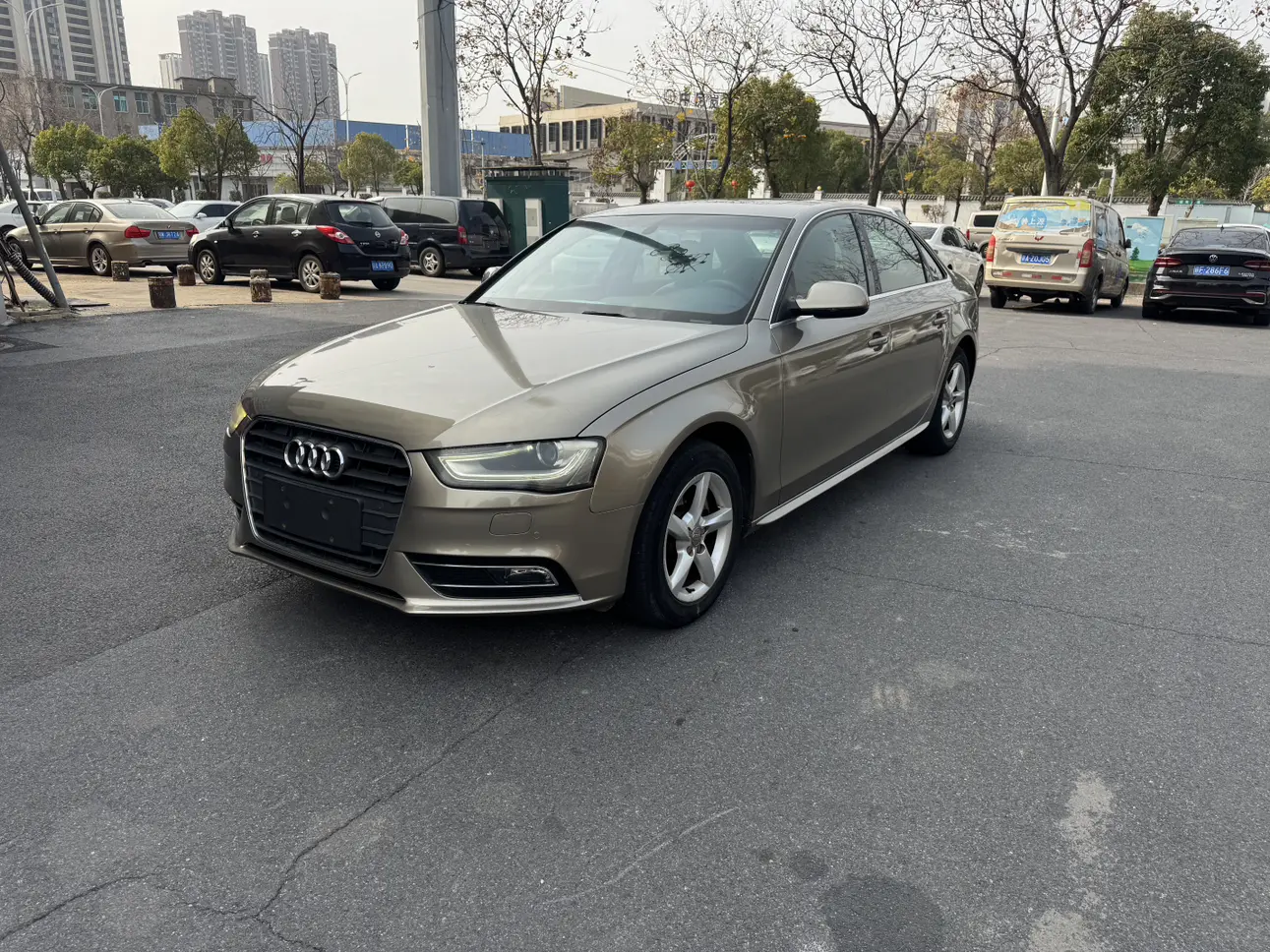 Audi A4L  из Китая