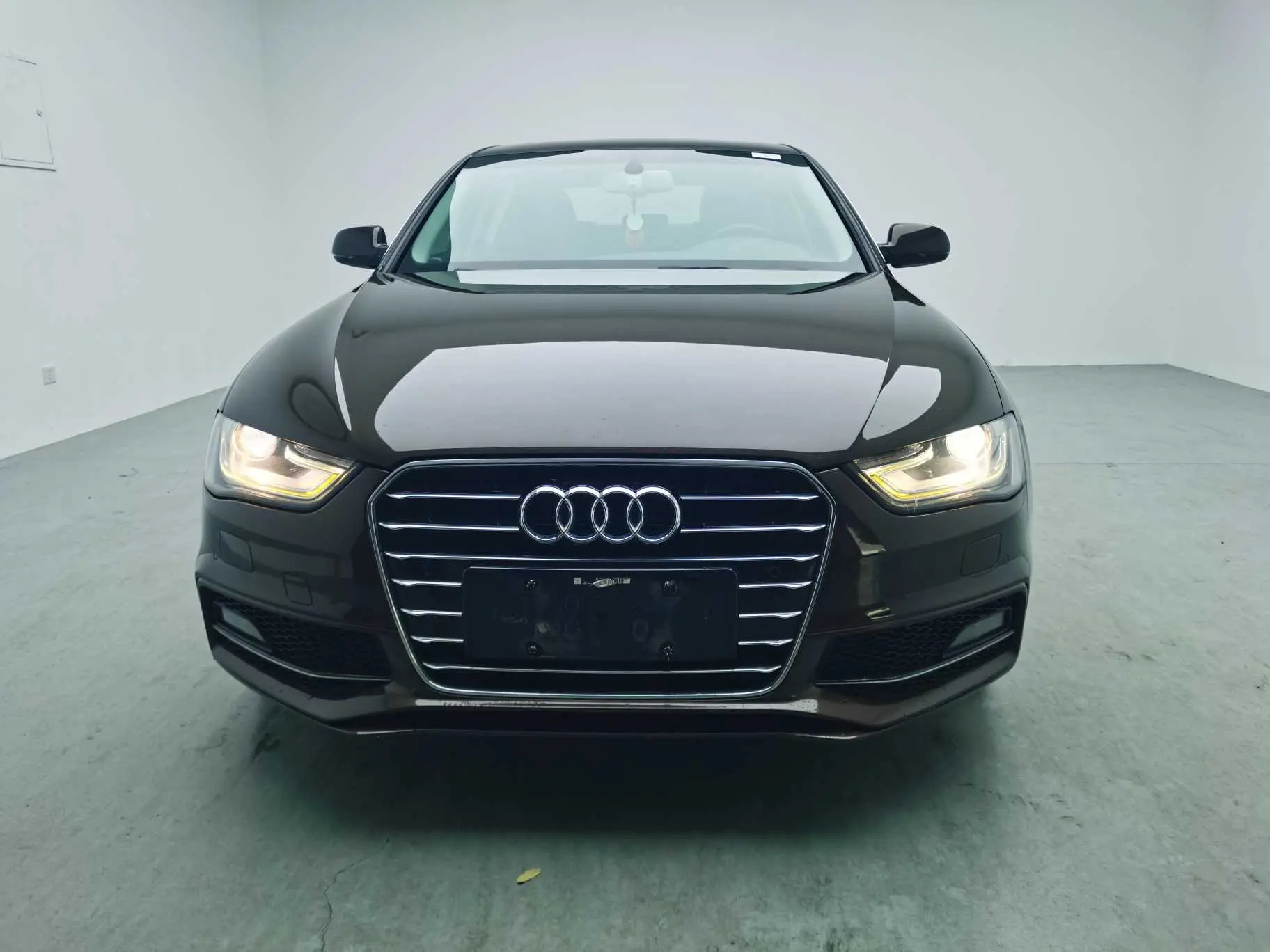 Audi A4L  из Китая