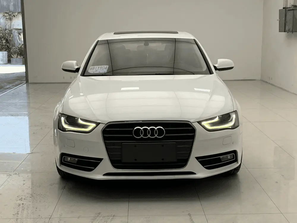 Audi A4L  из Китая