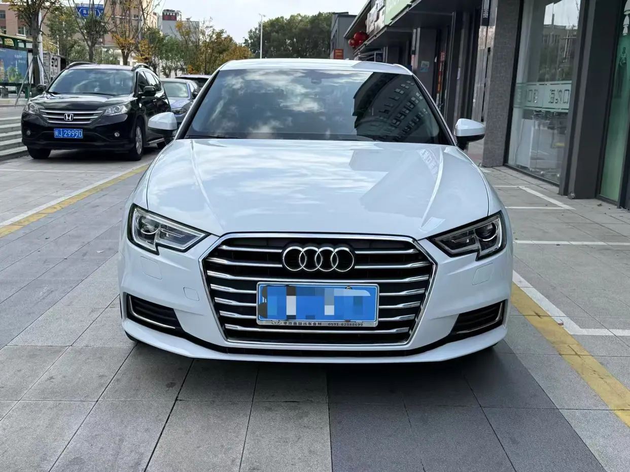 Audi A3  из Китая