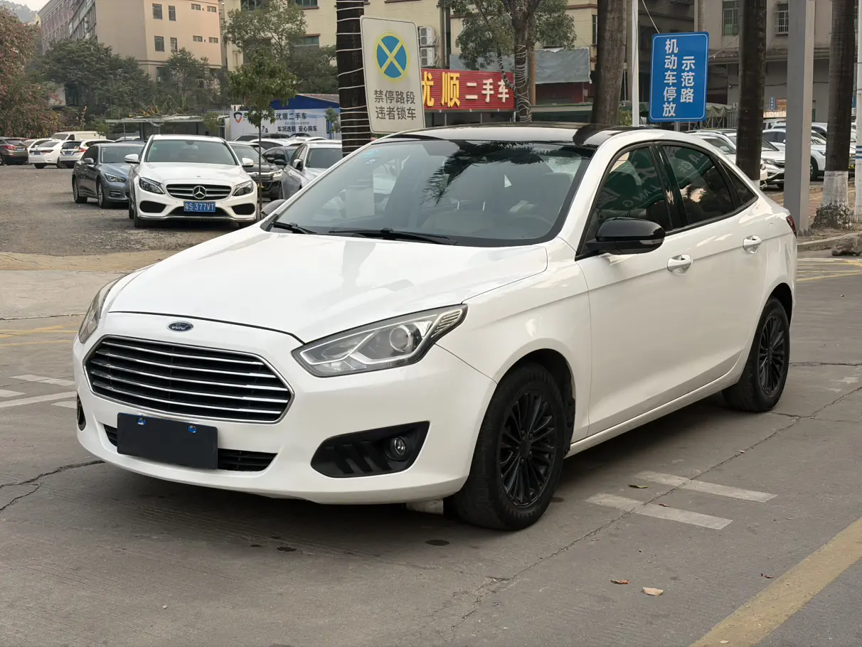 Ford Forrest  из Китая