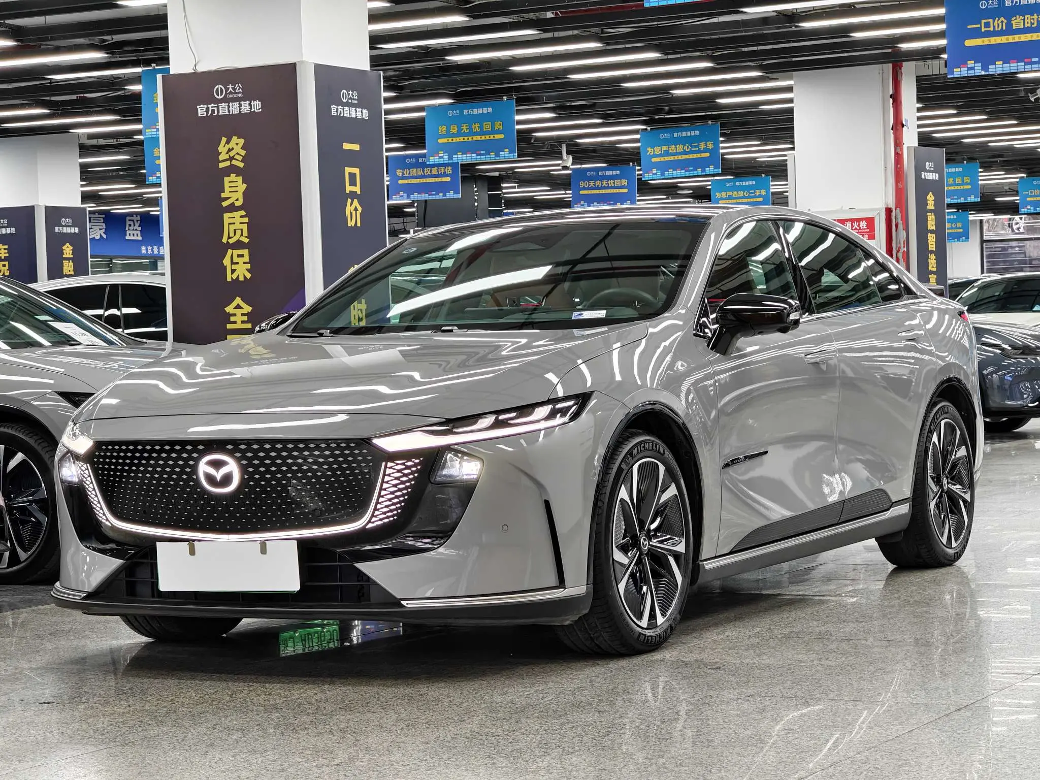 Mazda EZ-6  из Китая