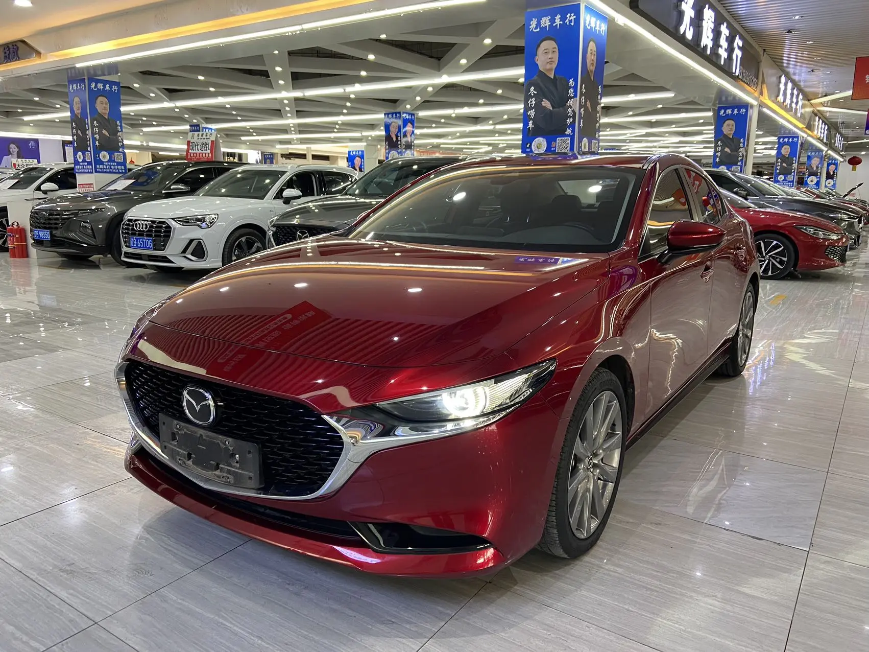 Mazda Axela (Mazda3)  из Китая