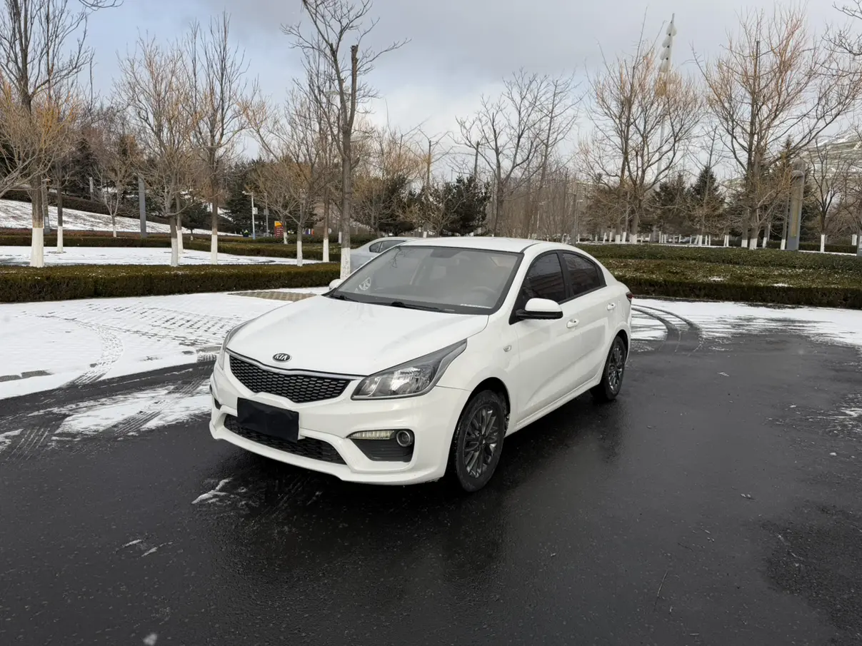 Kia K2  из Китая