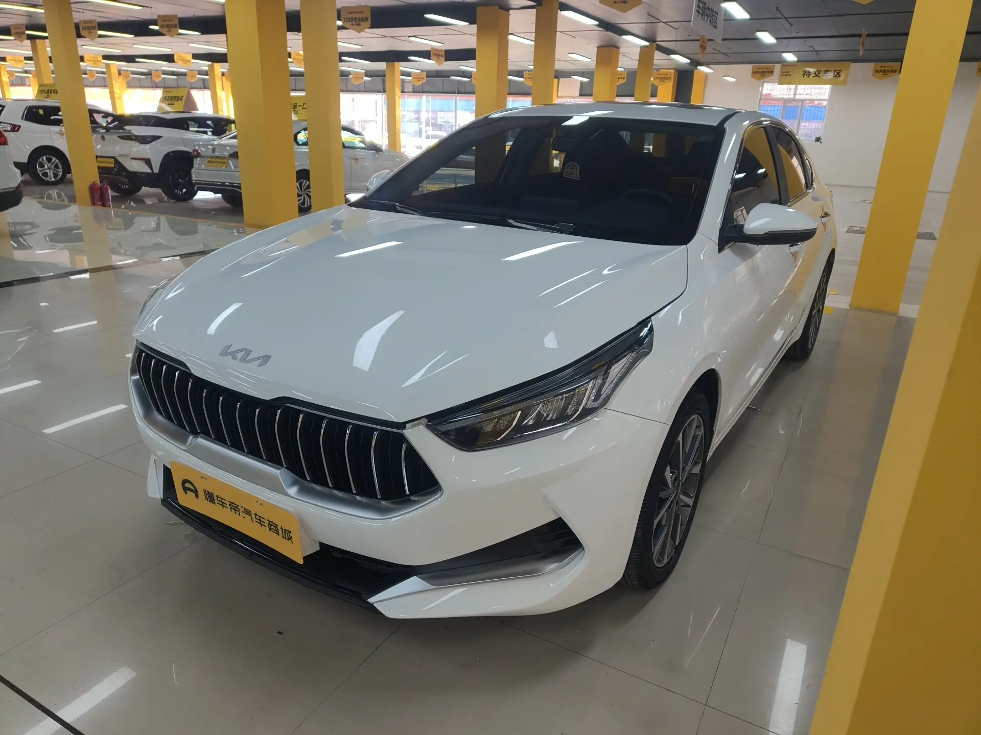 Kia K3  из Китая