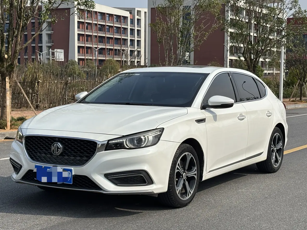 MG 6  из Китая