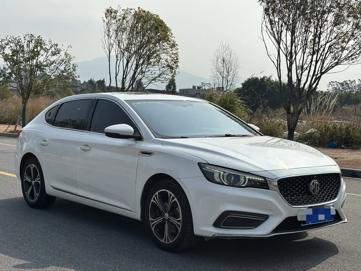 MG 6  из Китая