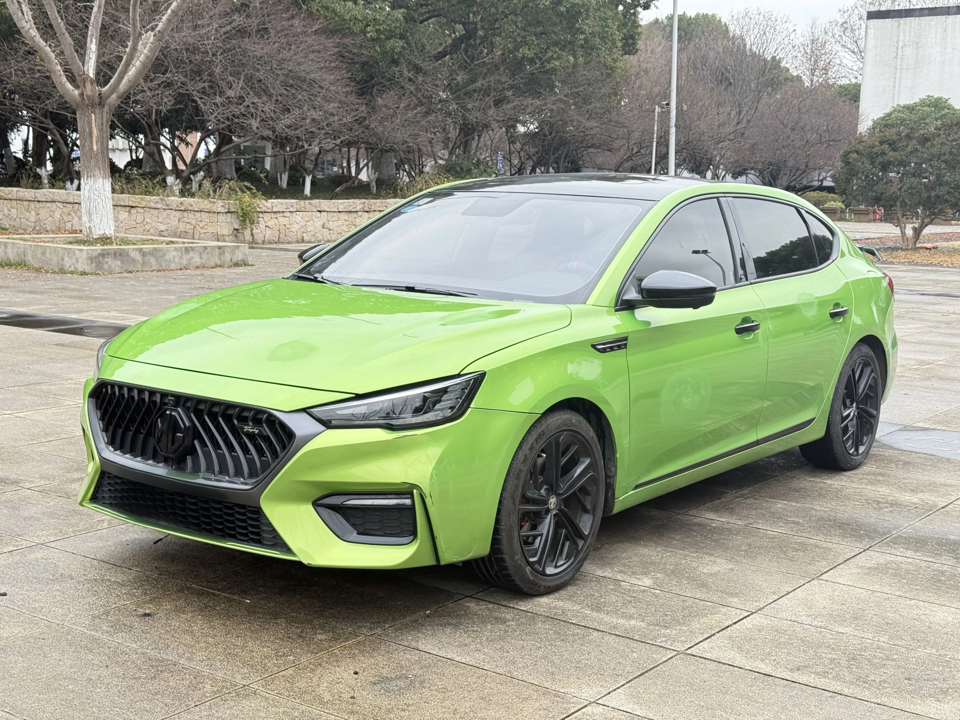 MG 6  из Китая