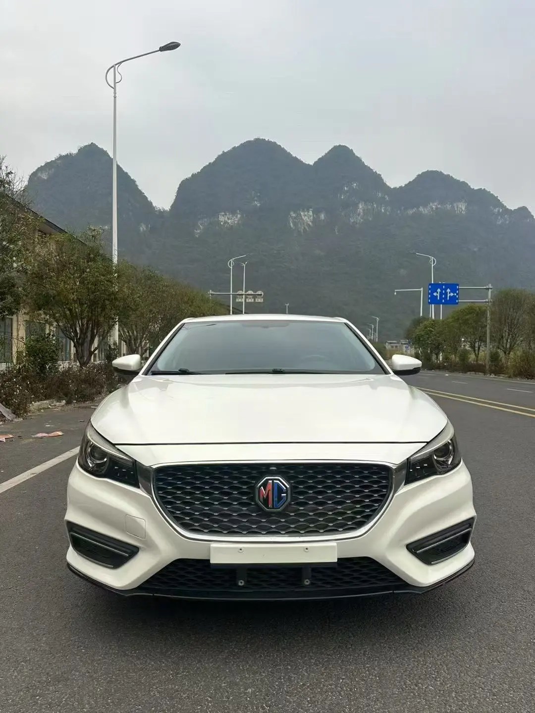 MG 6  из Китая