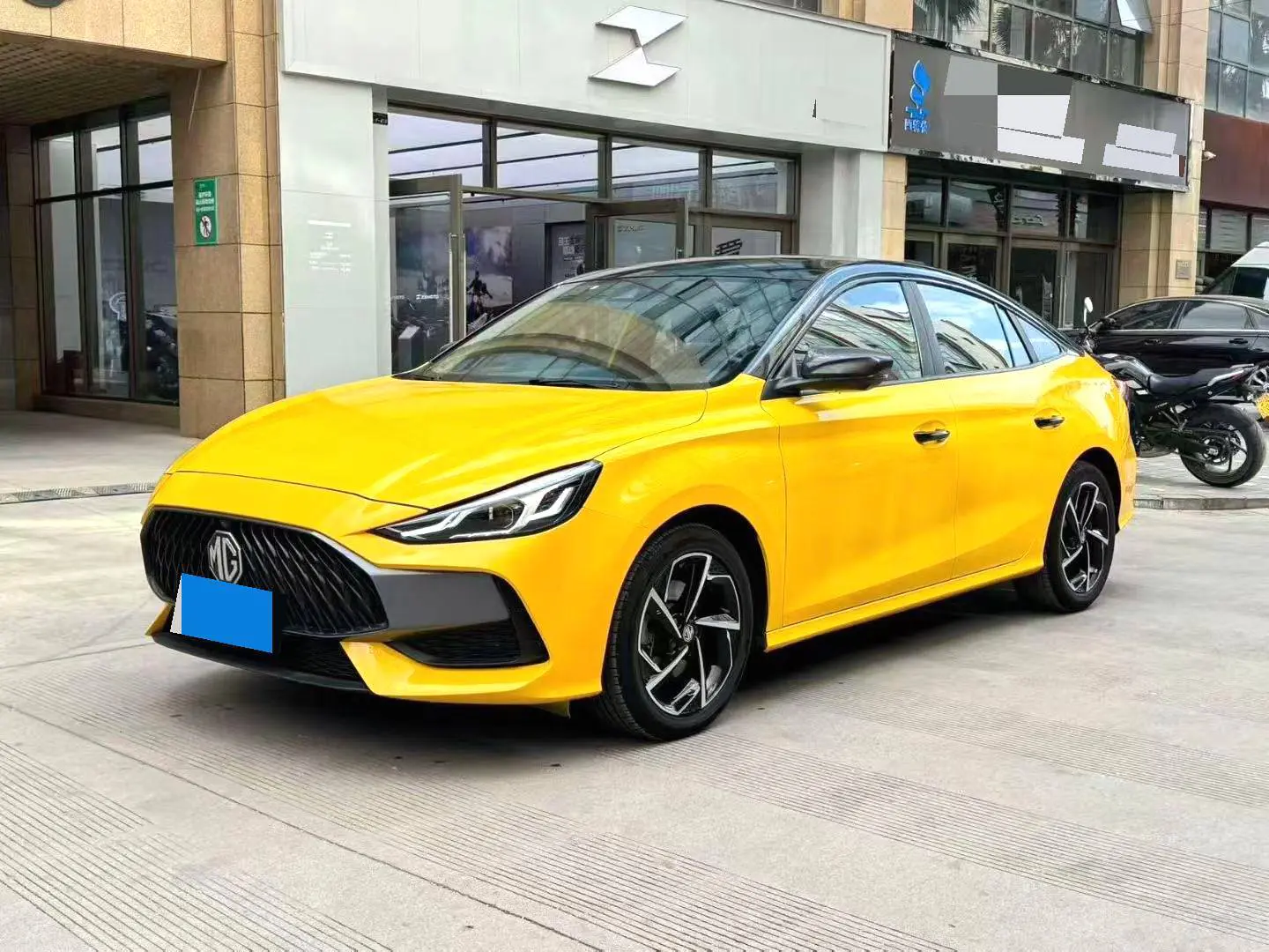 MG 5  из Китая