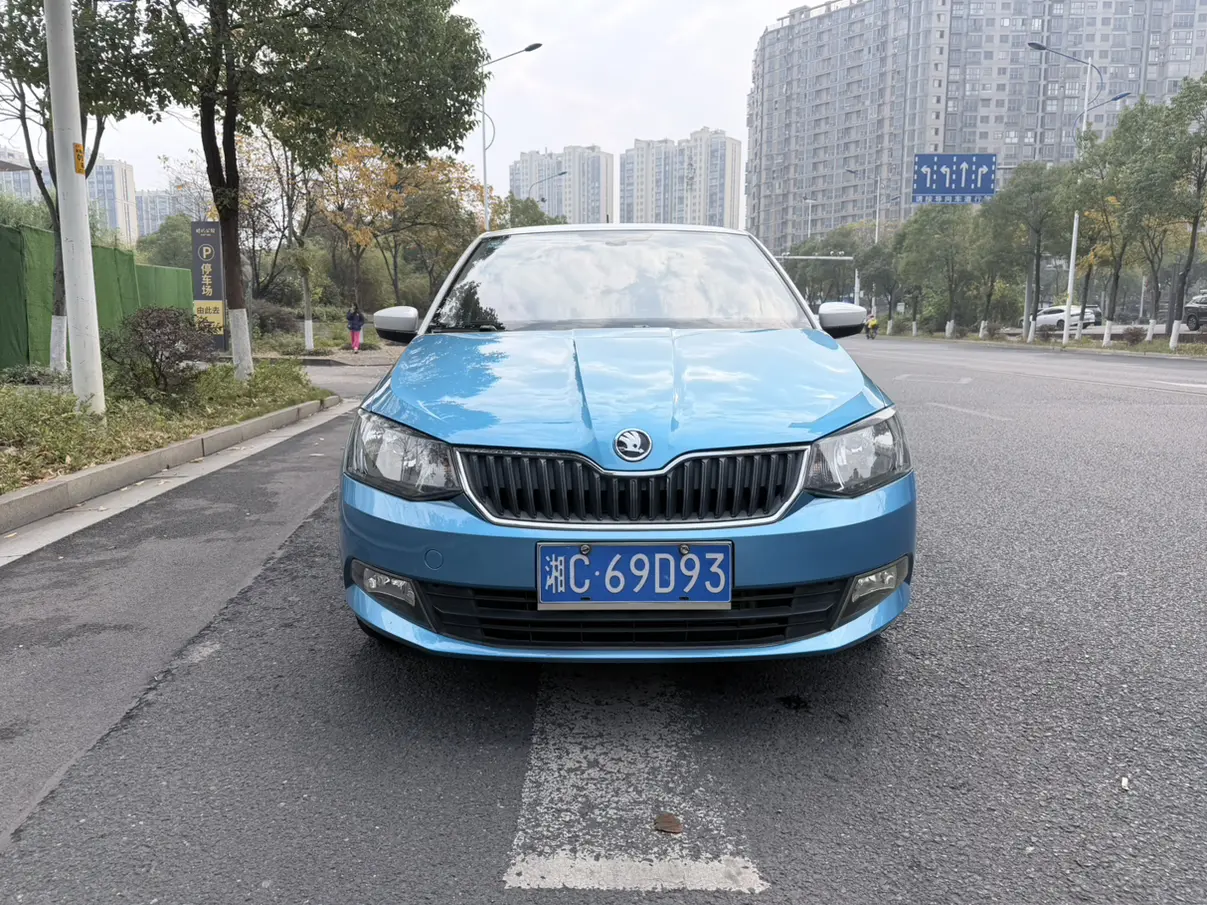 Skoda Jing Rui  из Китая