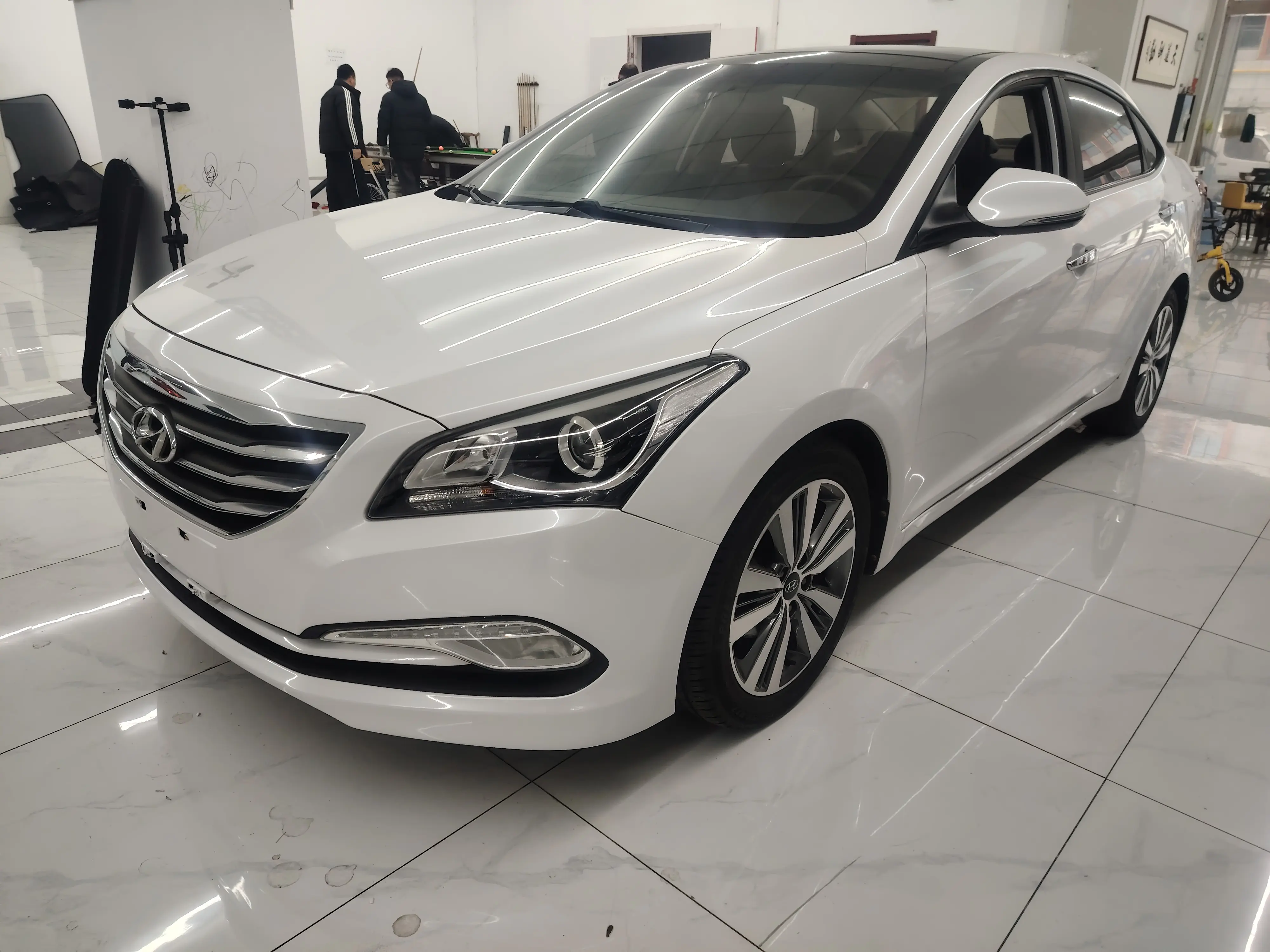 Hyundai Famous pictures  из Китая