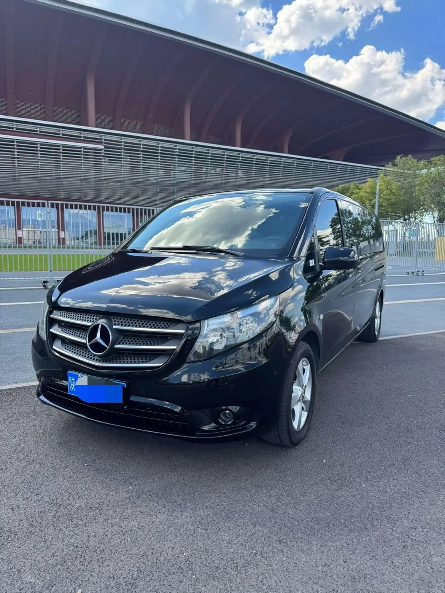 Mercedes-Benz Vito  из Китая