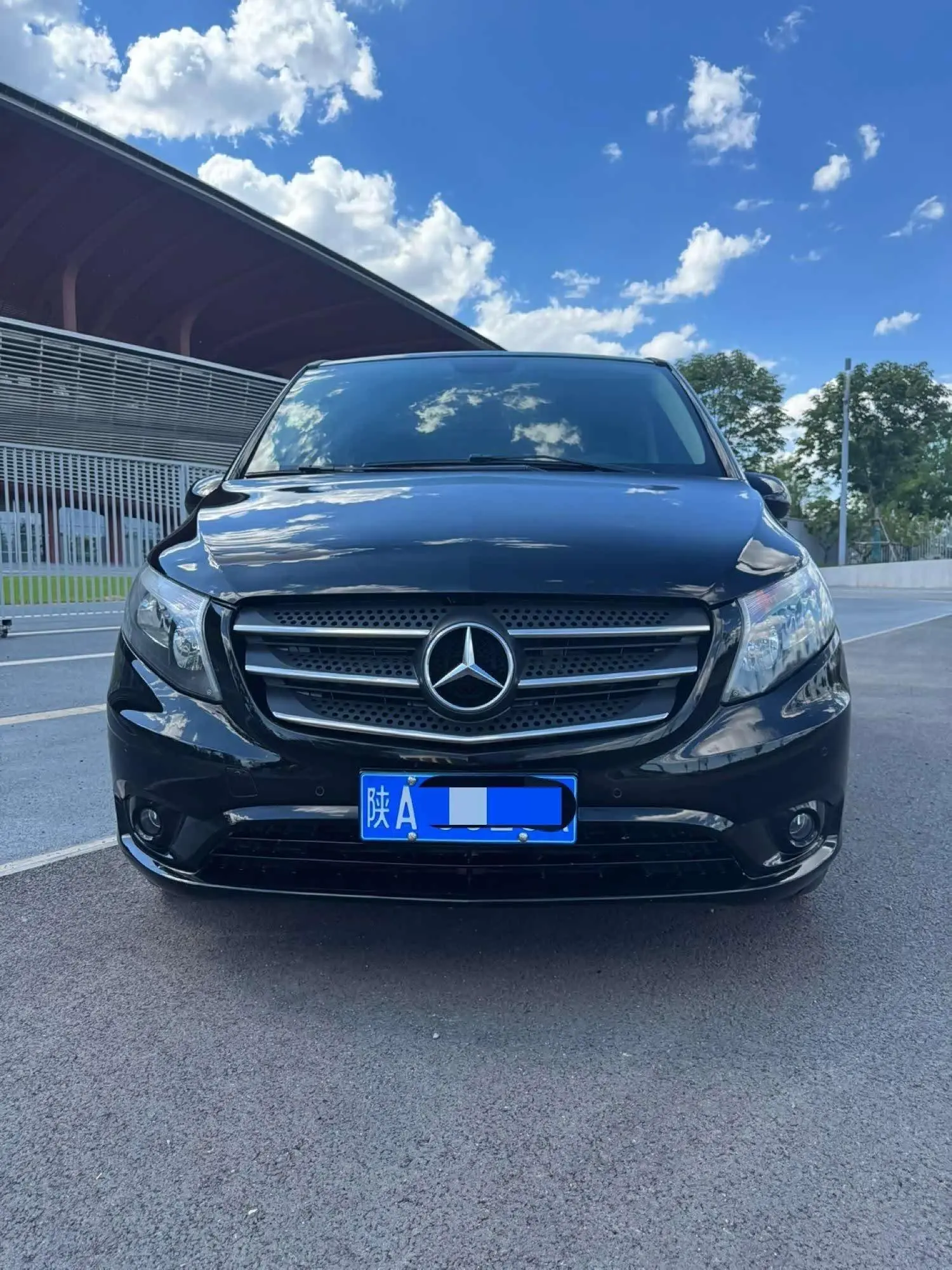 Mercedes-Benz Vito  из Китая