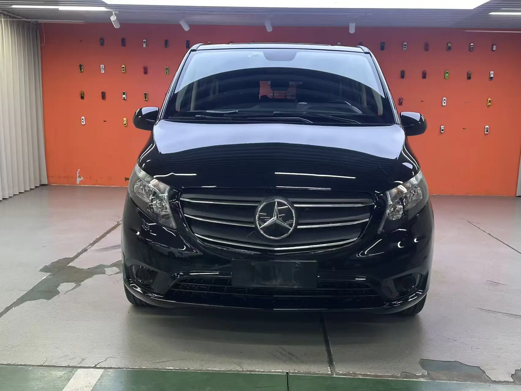 Mercedes-Benz Vito  из Китая