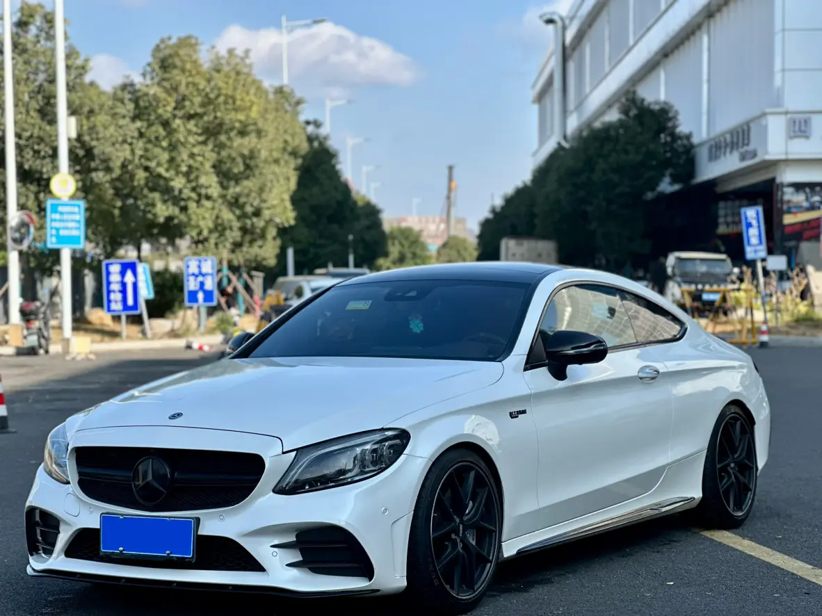Mercedes-Benz C-Class AMG  из Китая