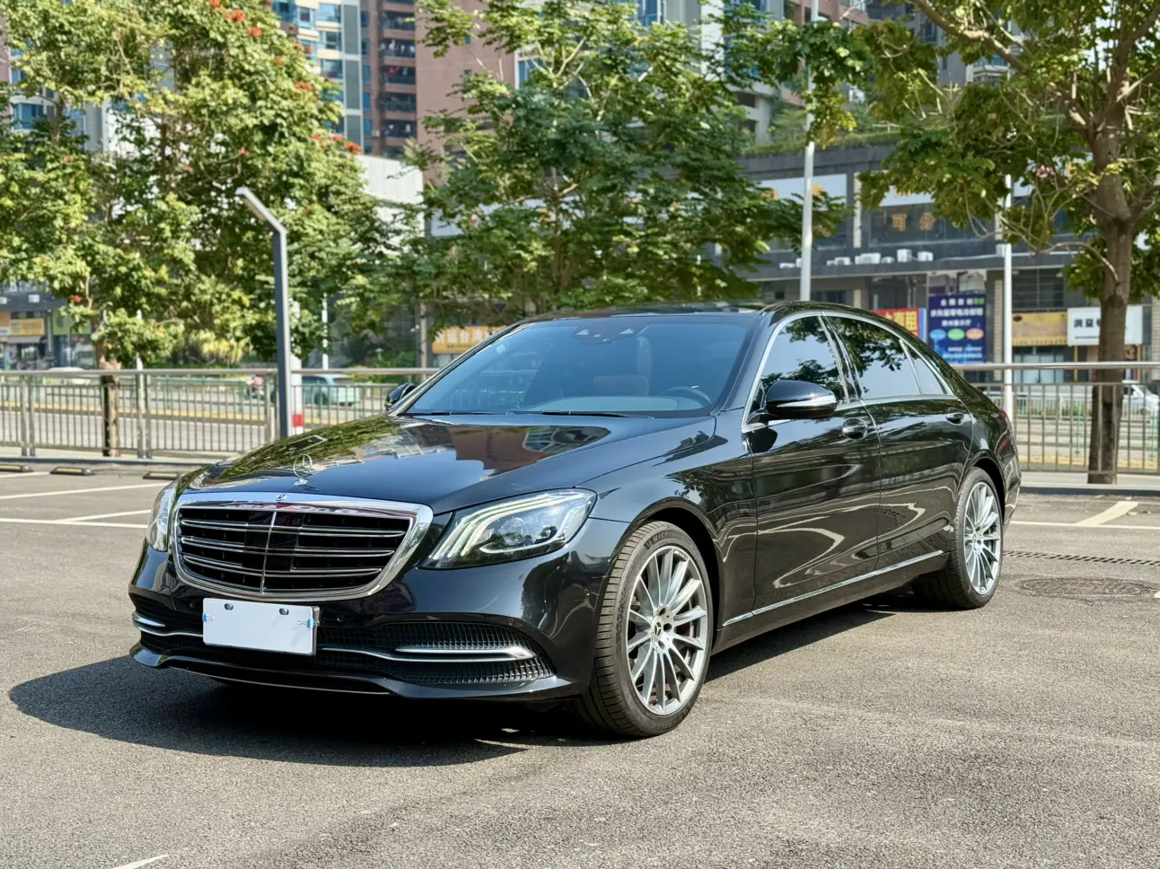 Mercedes-Benz Mercedes Benz S Class  из Китая