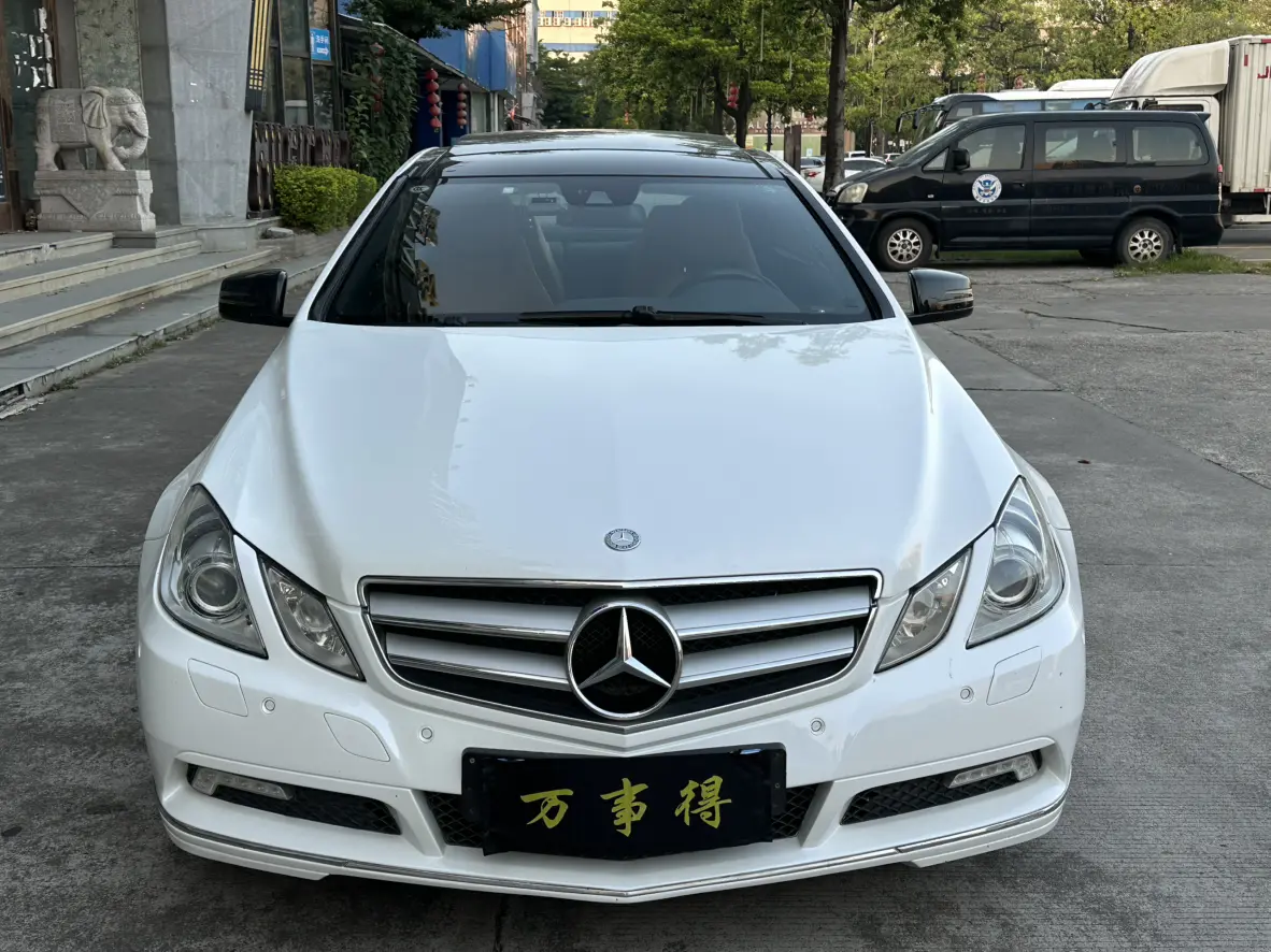 Mercedes-Benz E-Class  из Китая