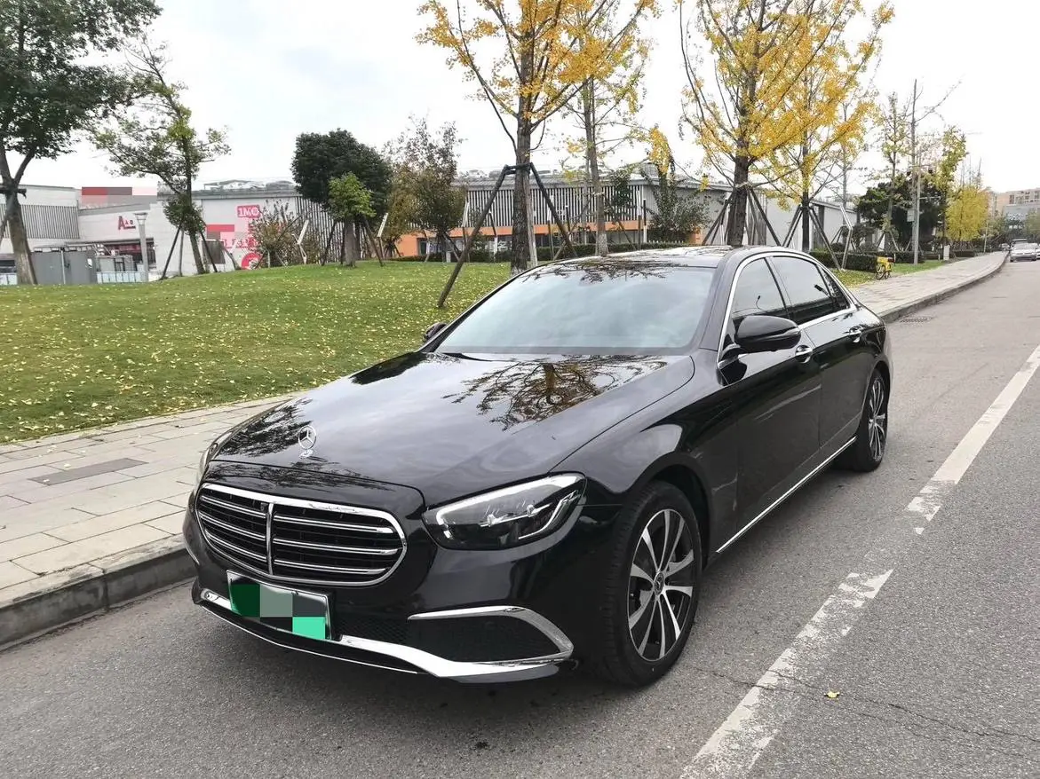 Mercedes-Benz E-Class PHEV  из Китая