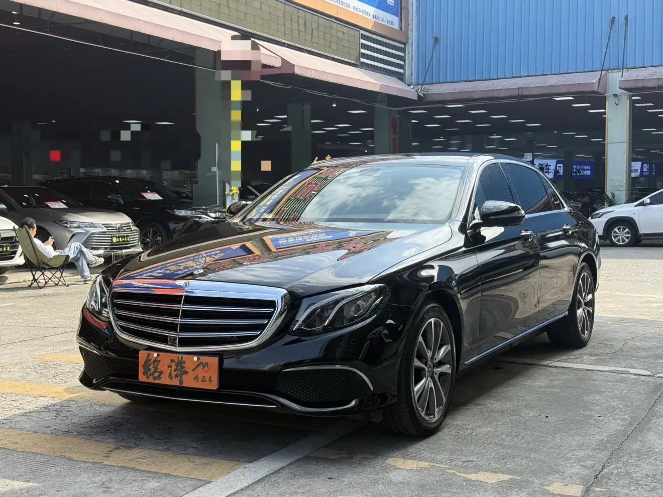 Mercedes-Benz E-Class  из Китая