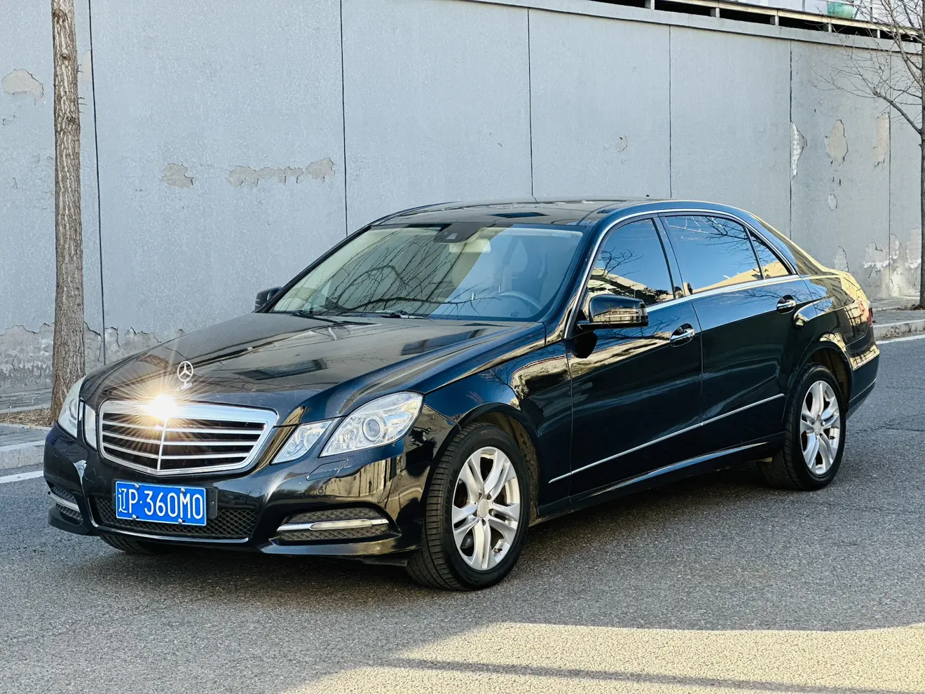 Mercedes-Benz E-Class  из Китая