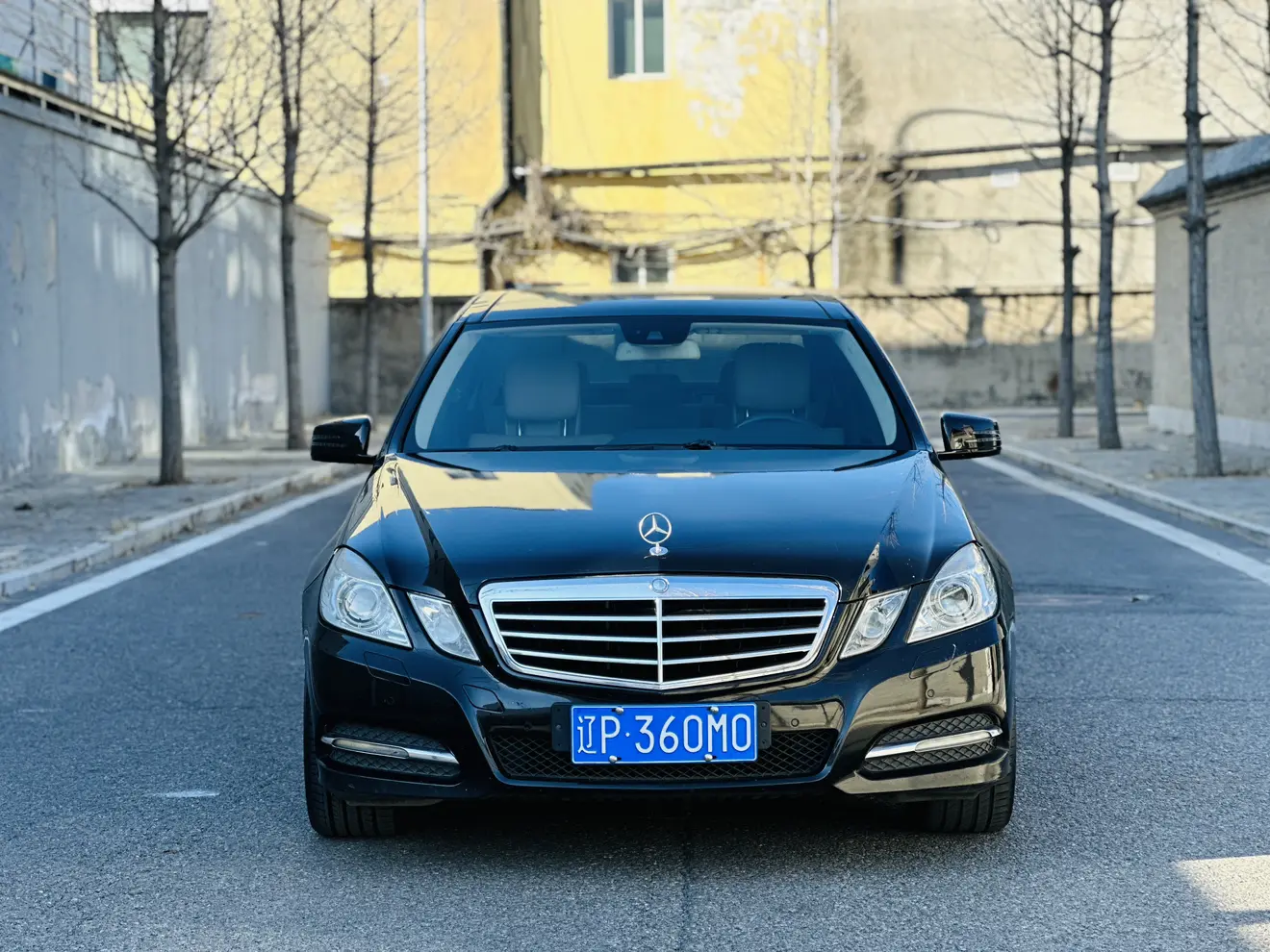 Mercedes-Benz E-Class  из Китая