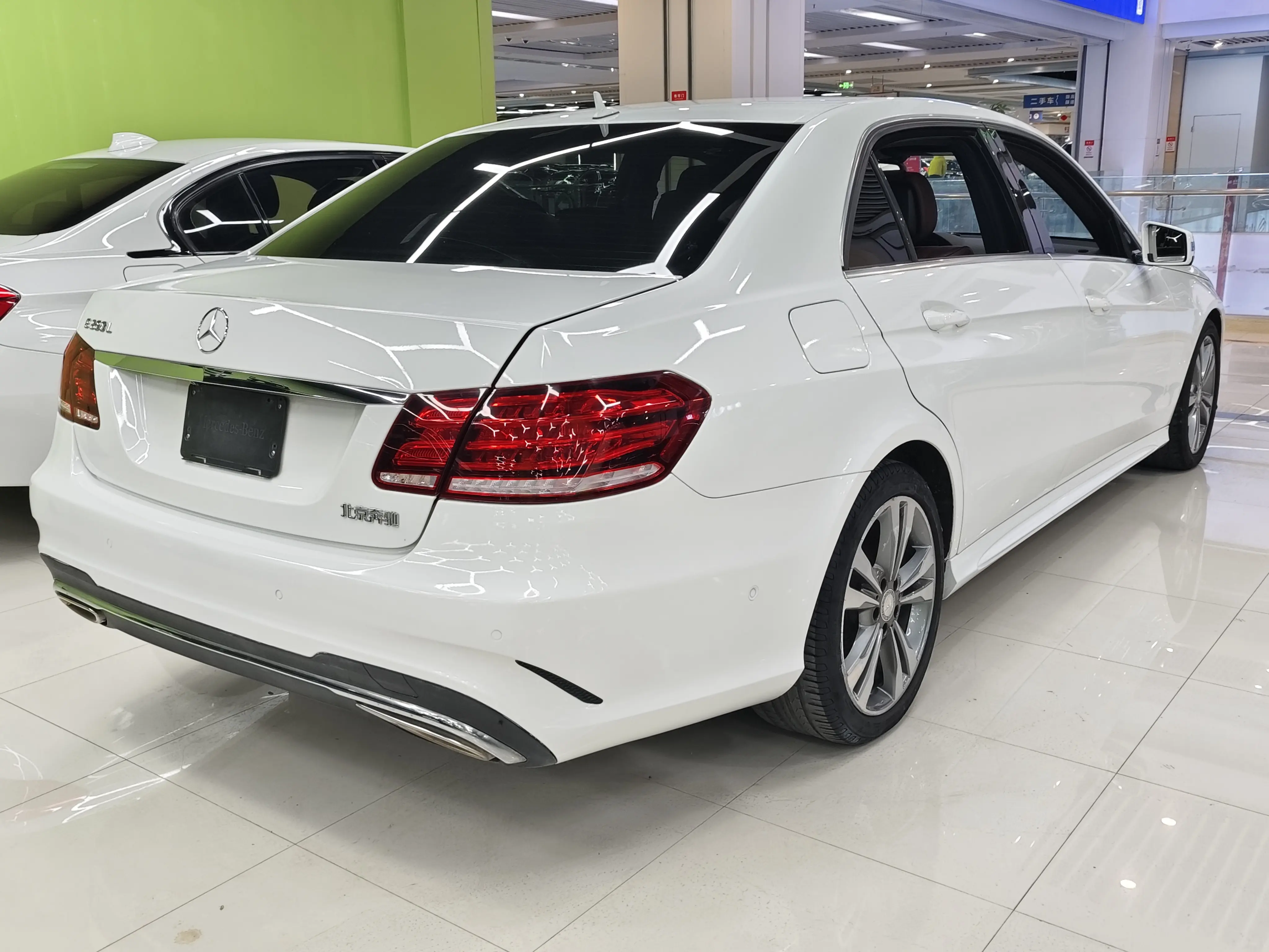 Mercedes-Benz E-Class  из Китая