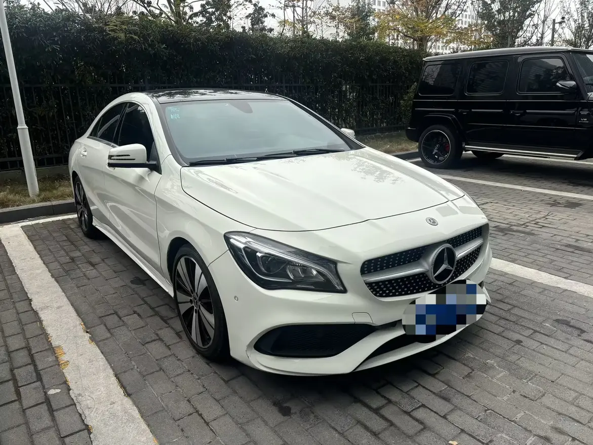 Mercedes-Benz Mercedes CLA  из Китая